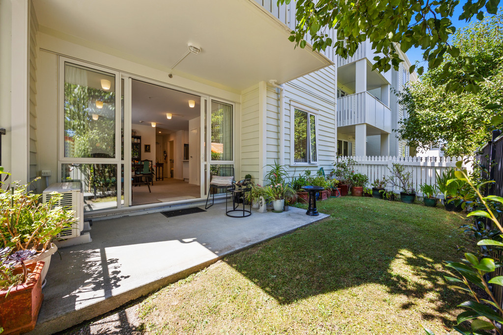 G10/21B Swanson Road, Henderson