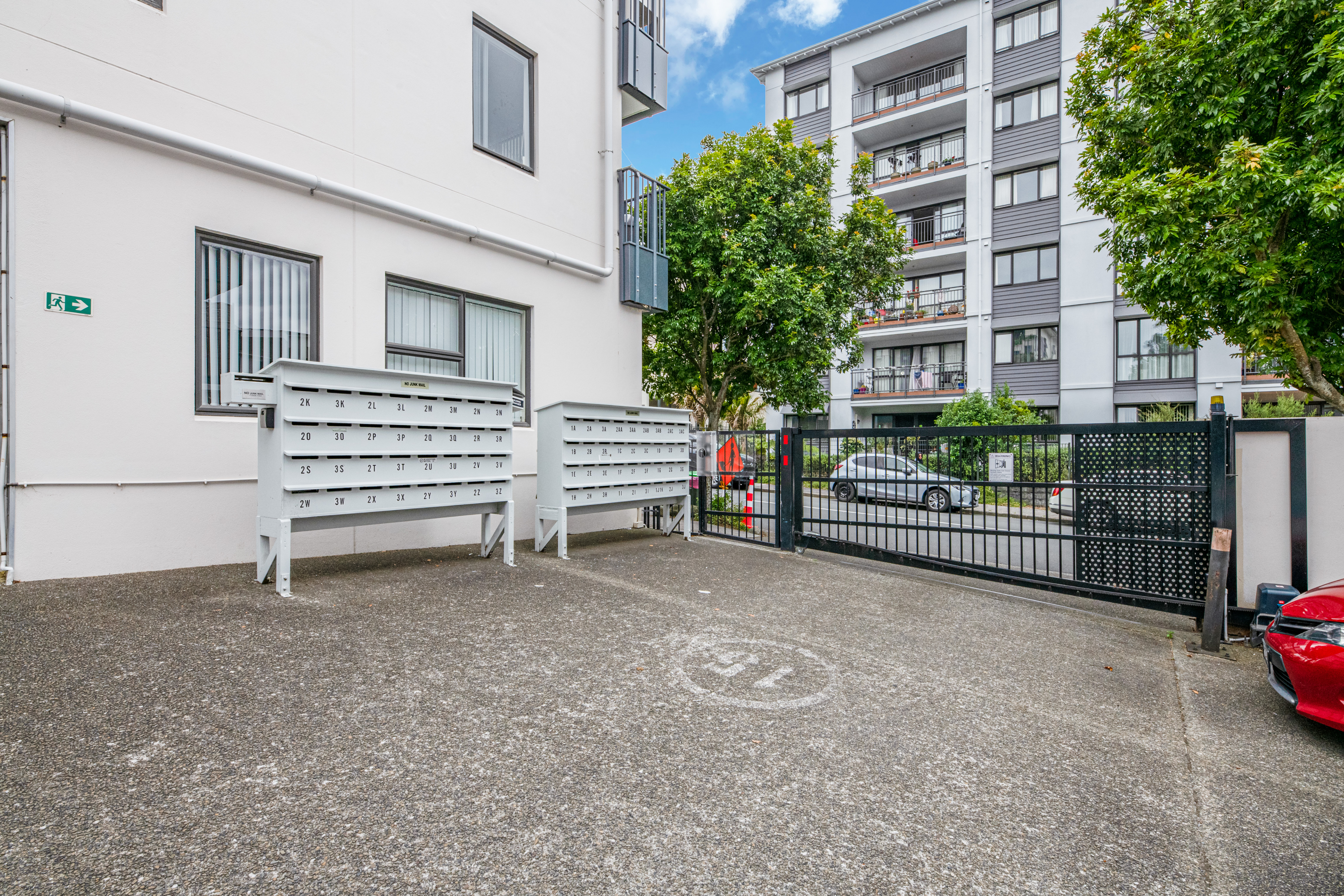 3E/1 Wadier Place, Henderson