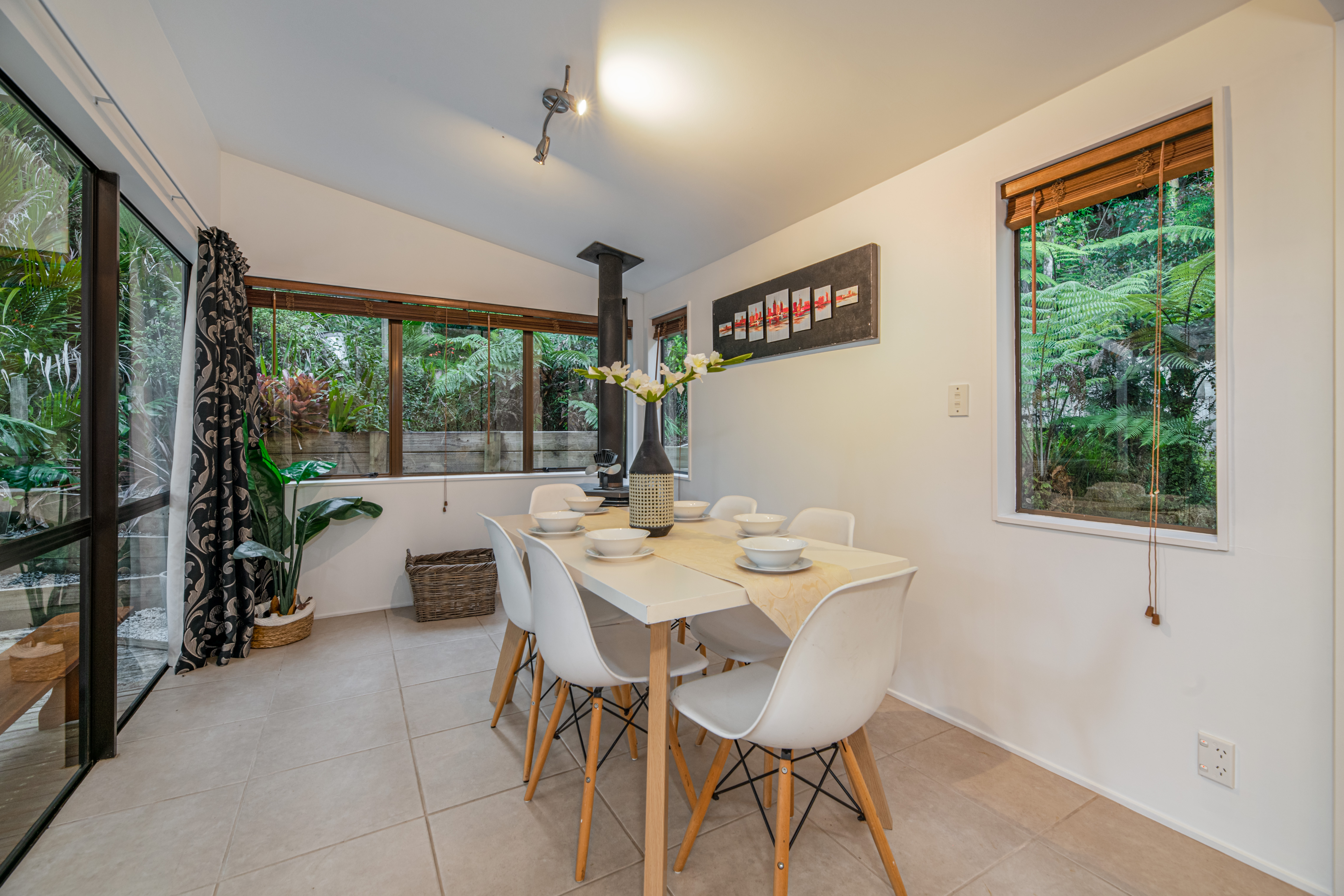 576c South Titirangi Road, Titirangi