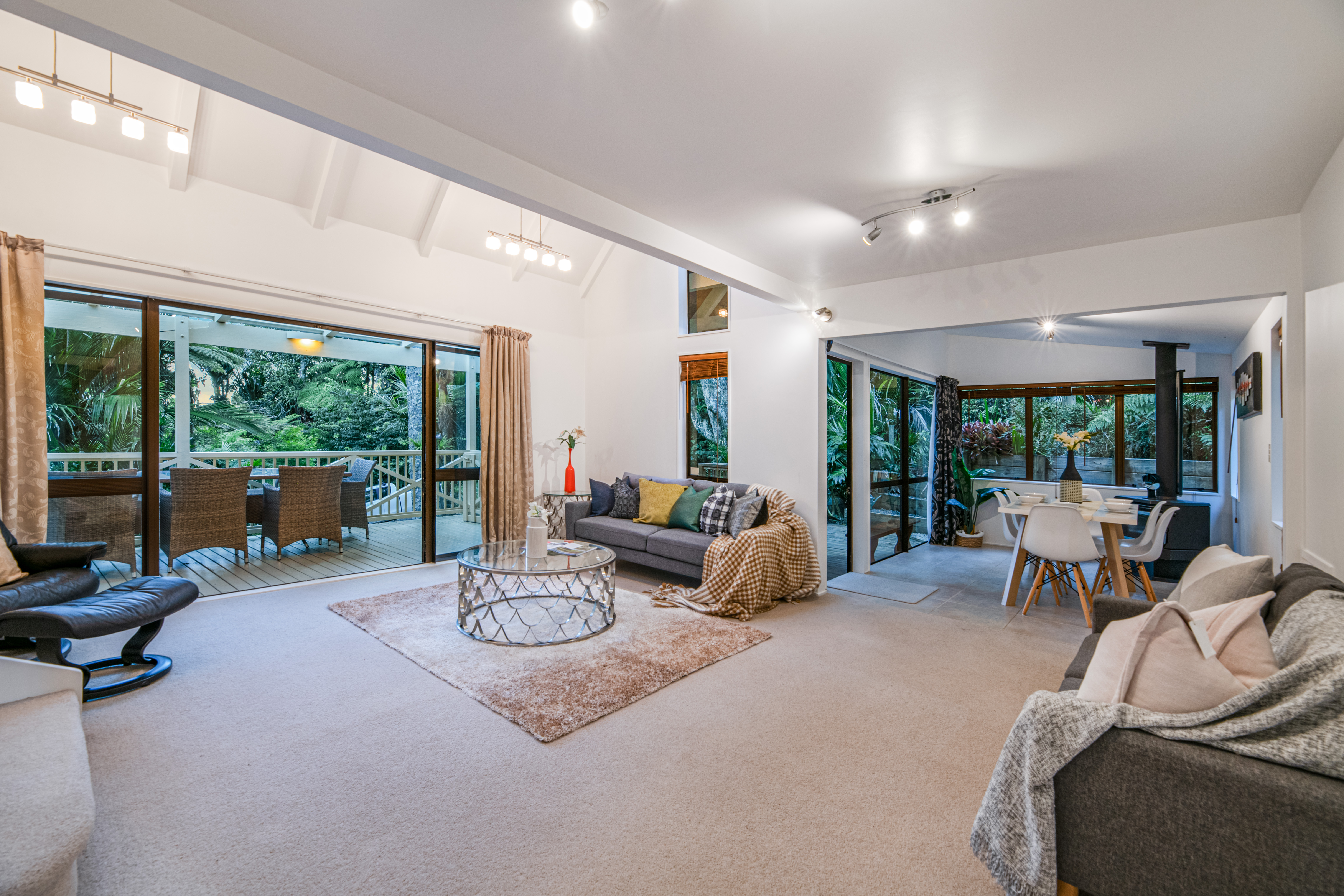 576c South Titirangi Road, Titirangi
