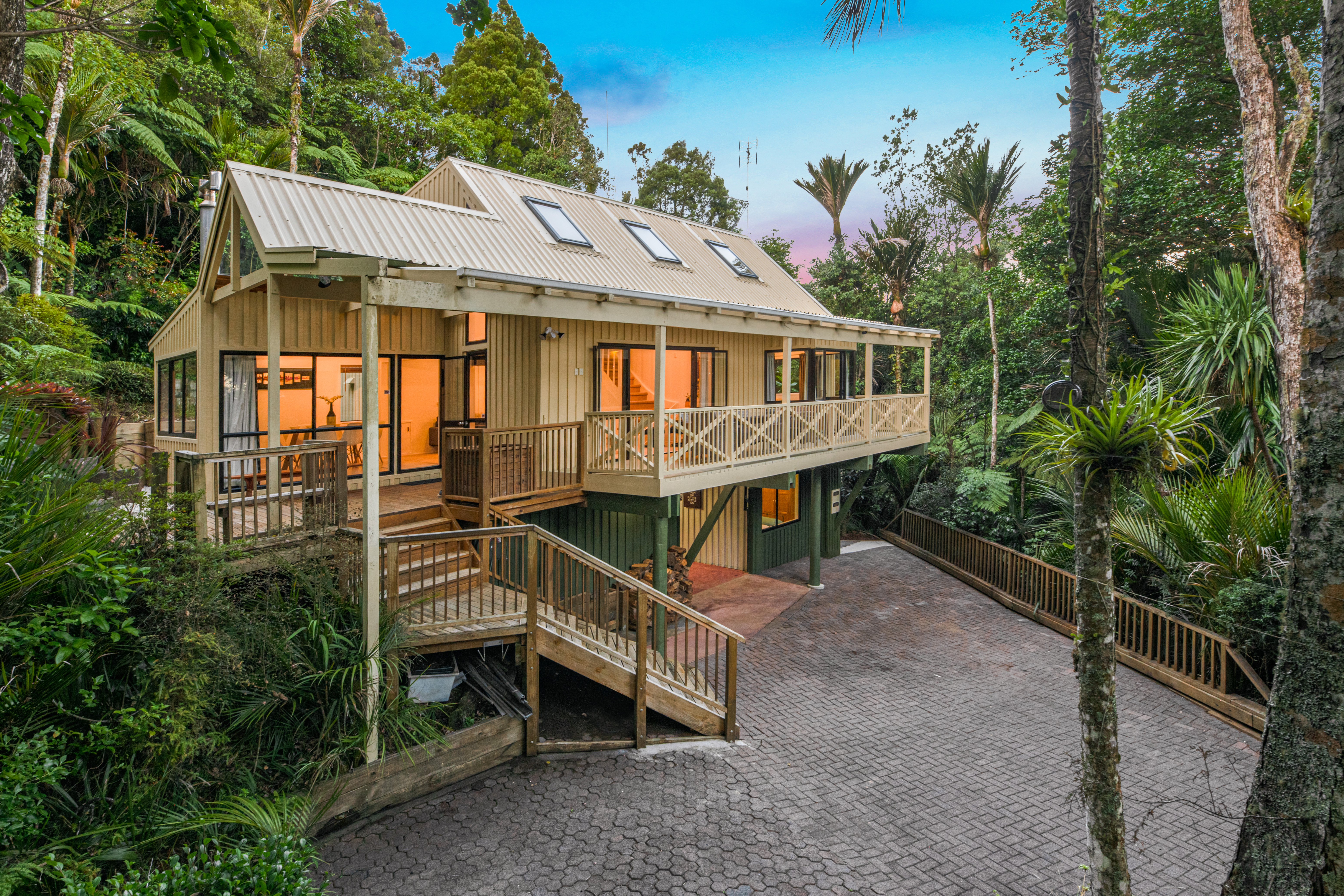 576c South Titirangi Road, Titirangi