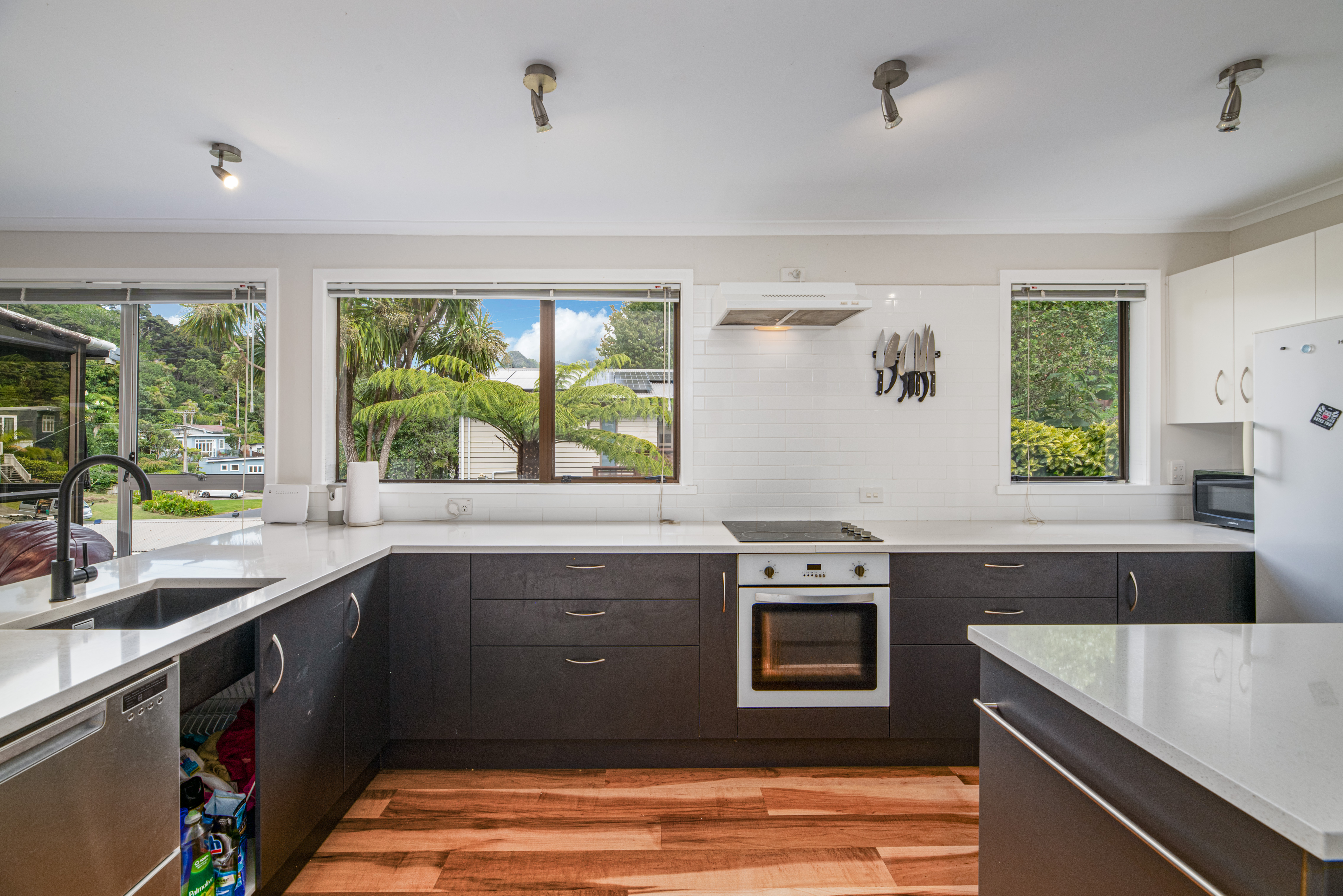 32 Foster Avenue, Huia