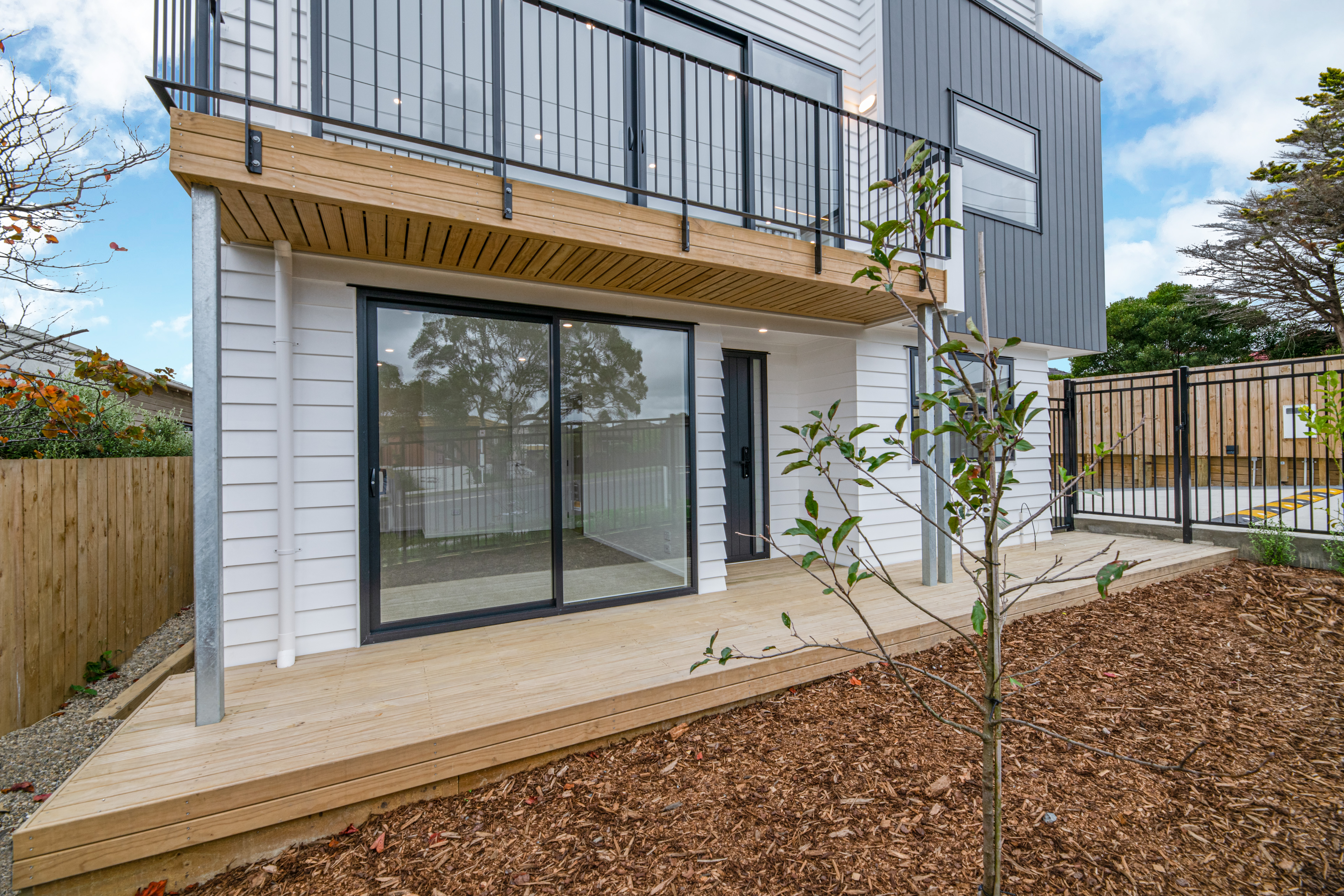 1/71 West Coast Road, Glen Eden