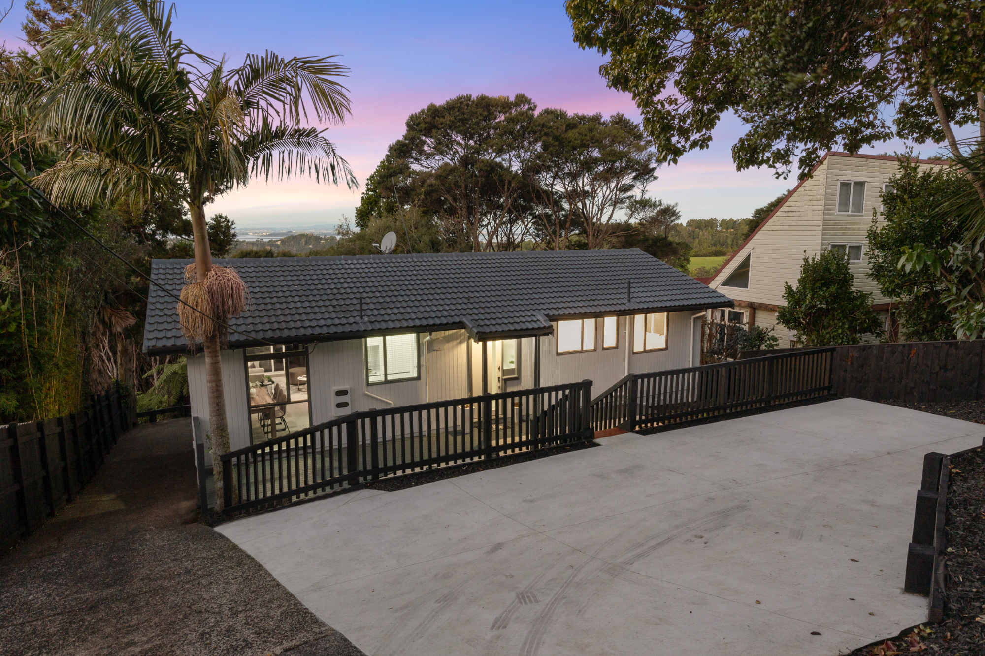 420 Huia Road, Laingholm
