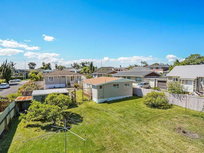 235 Edmonton Road, Te Atatu South NZ