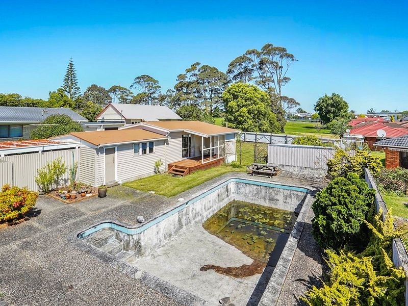 235 Edmonton Road, Te Atatu South NZ