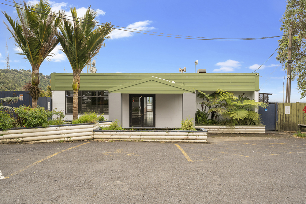 473 Scenic Drive, Waiatarua