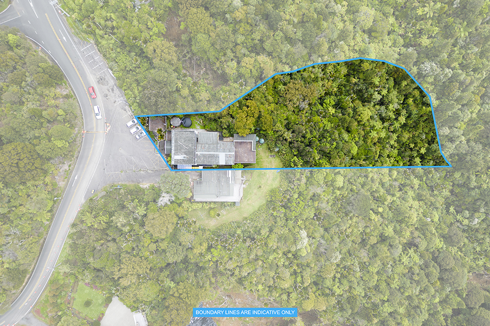 473 Scenic Drive, Waiatarua