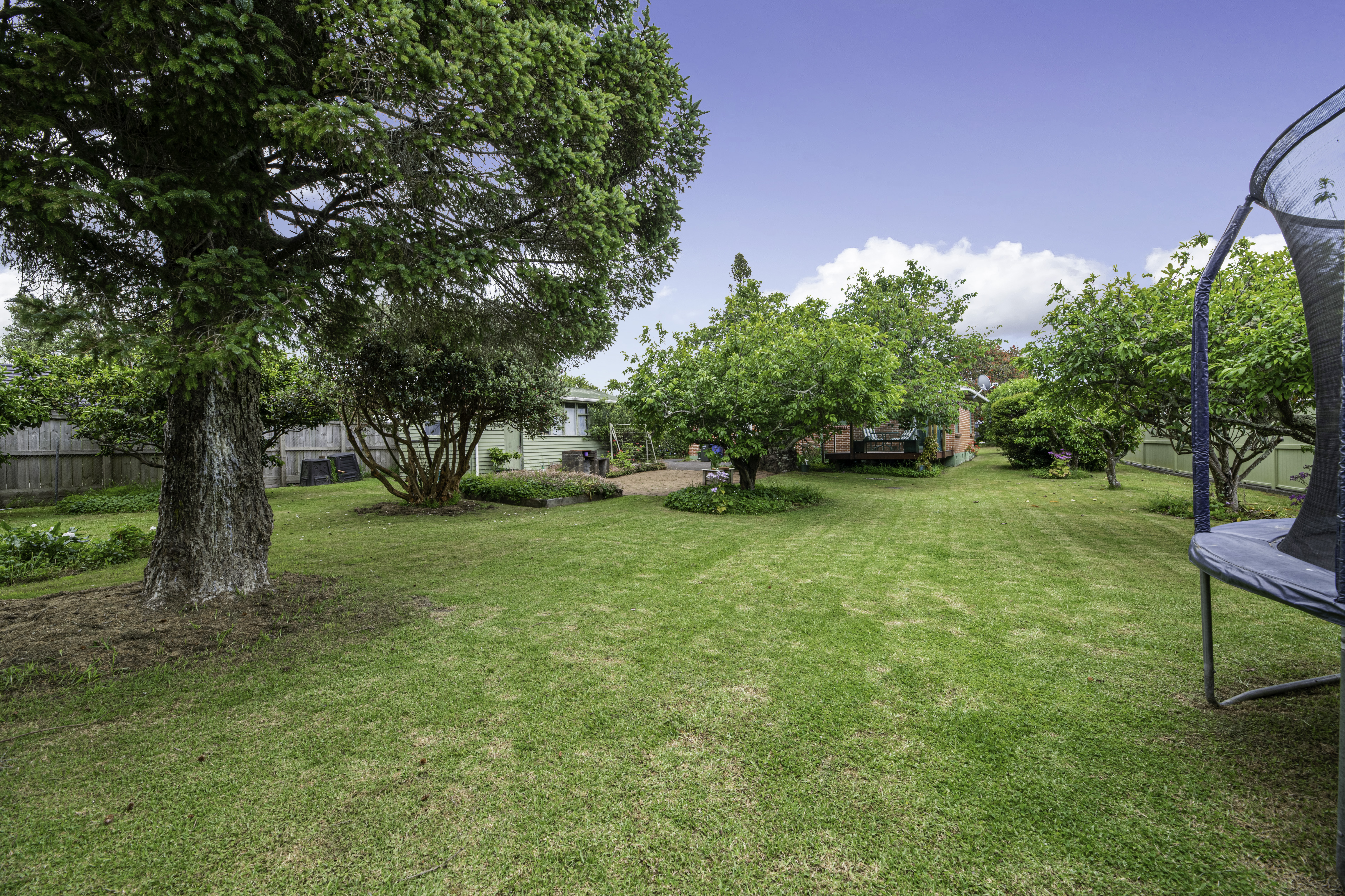 78 Neil Avenue, Te Atatu Peninsula NZ