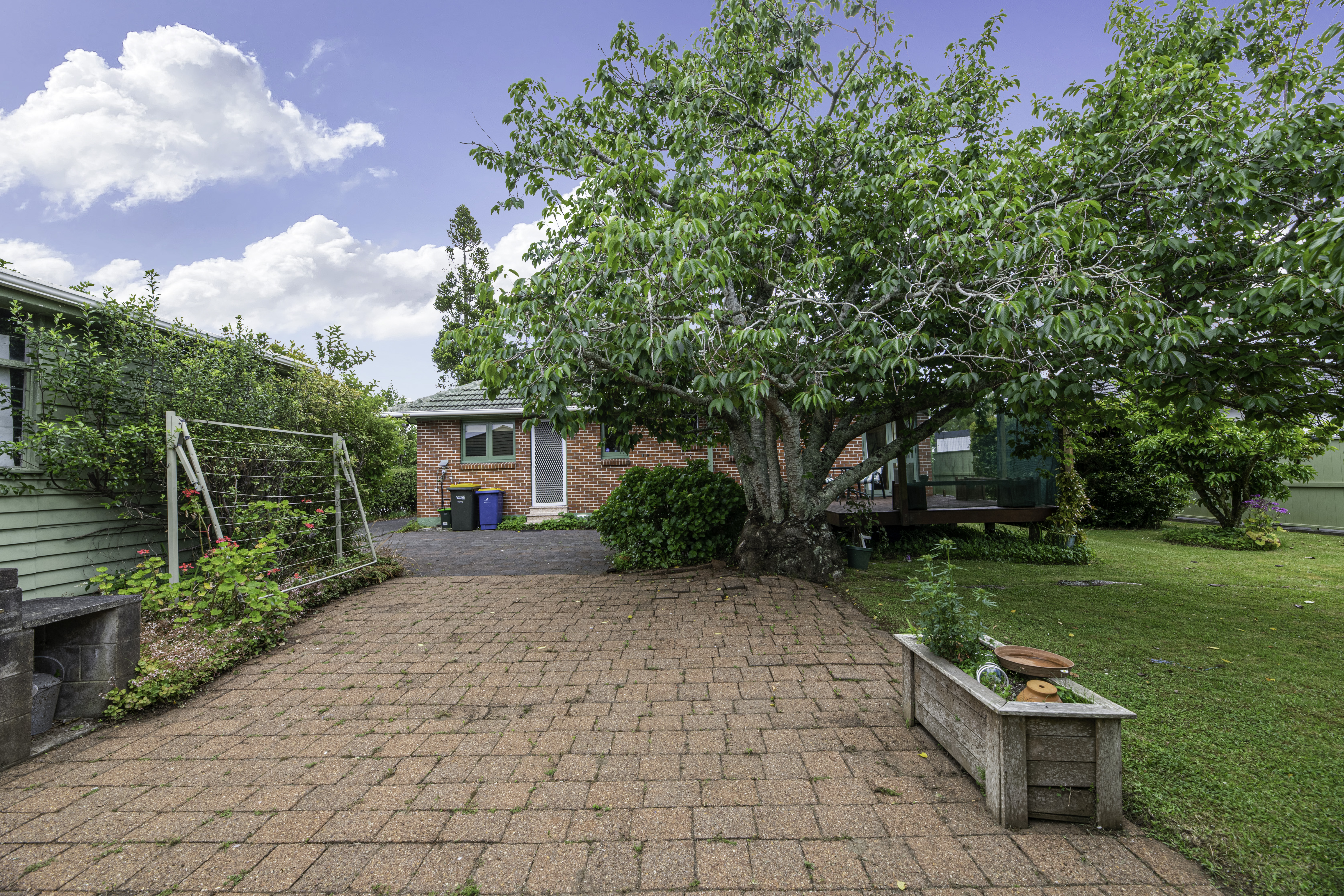 78 Neil Avenue, Te Atatu Peninsula NZ