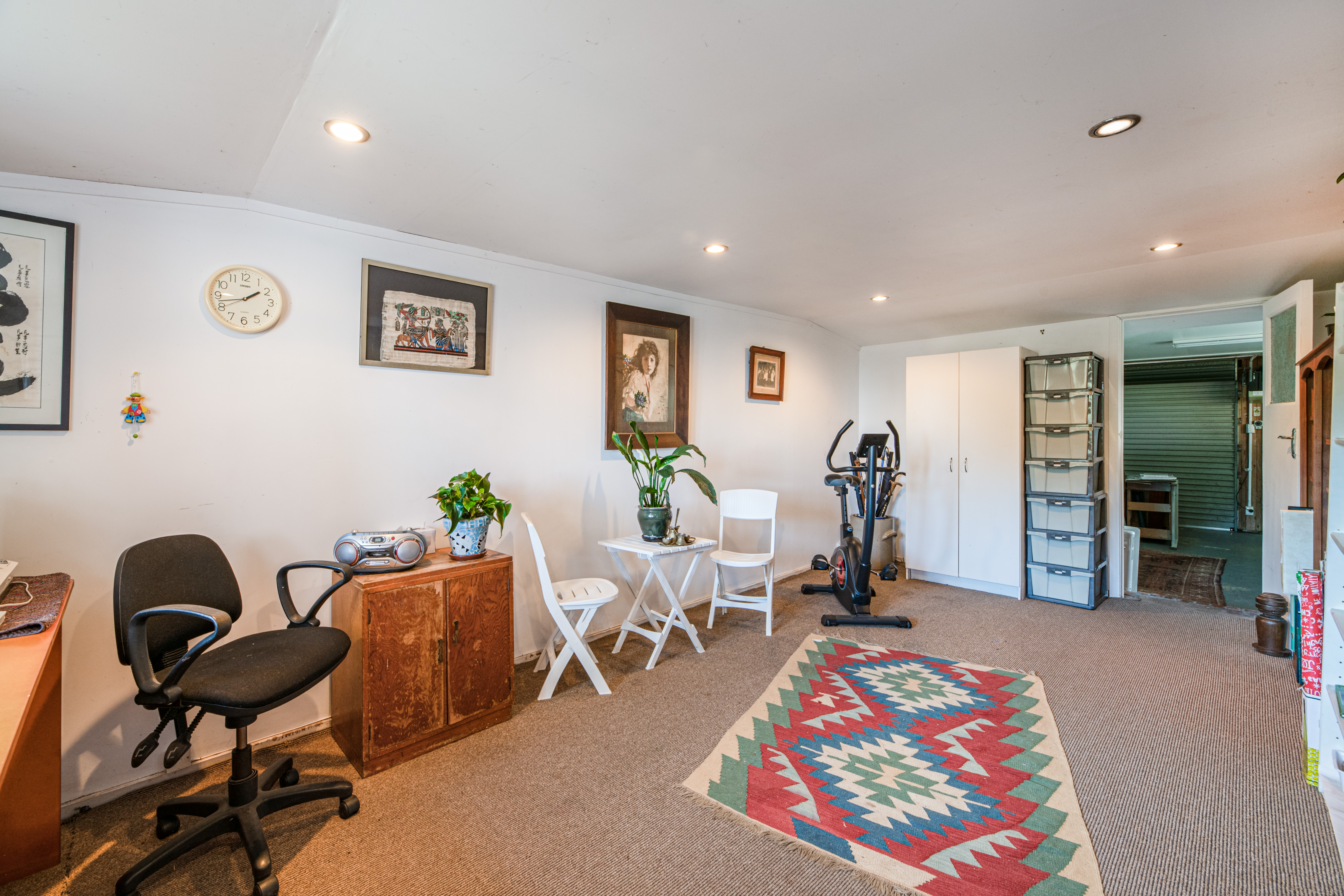 8 Ava Avenue, Titirangi