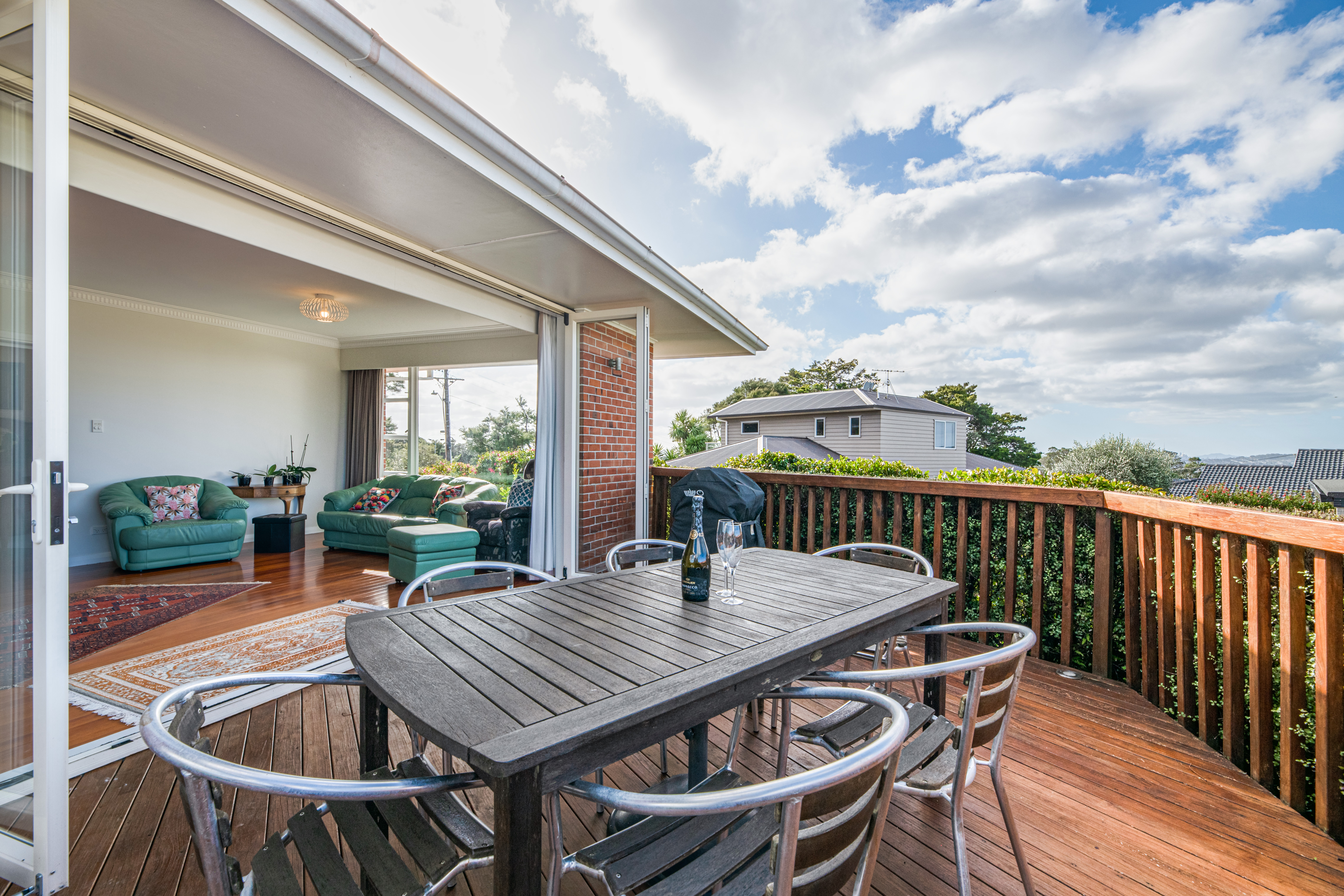 8 Ava Avenue, Titirangi