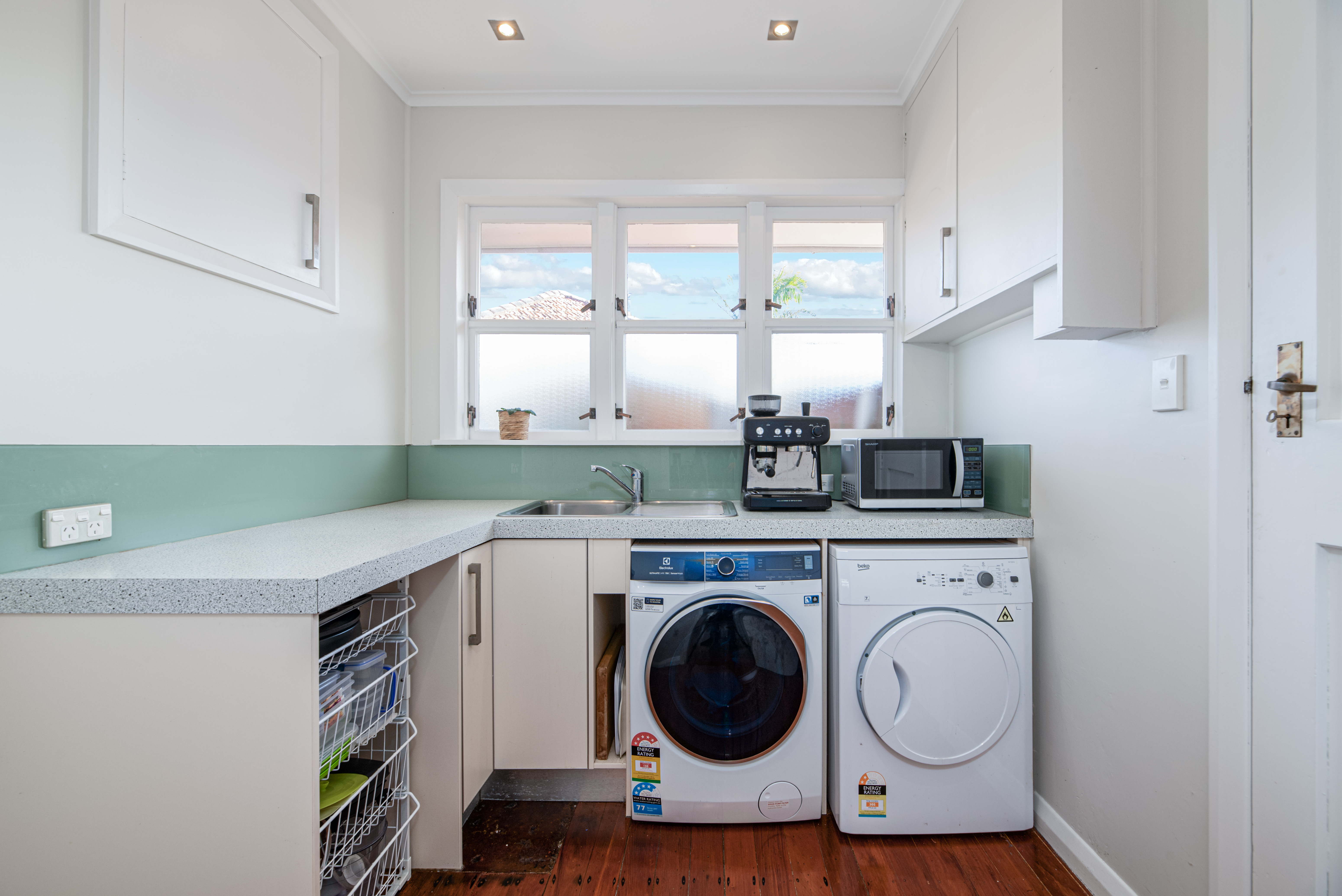 8 Ava Avenue, Titirangi