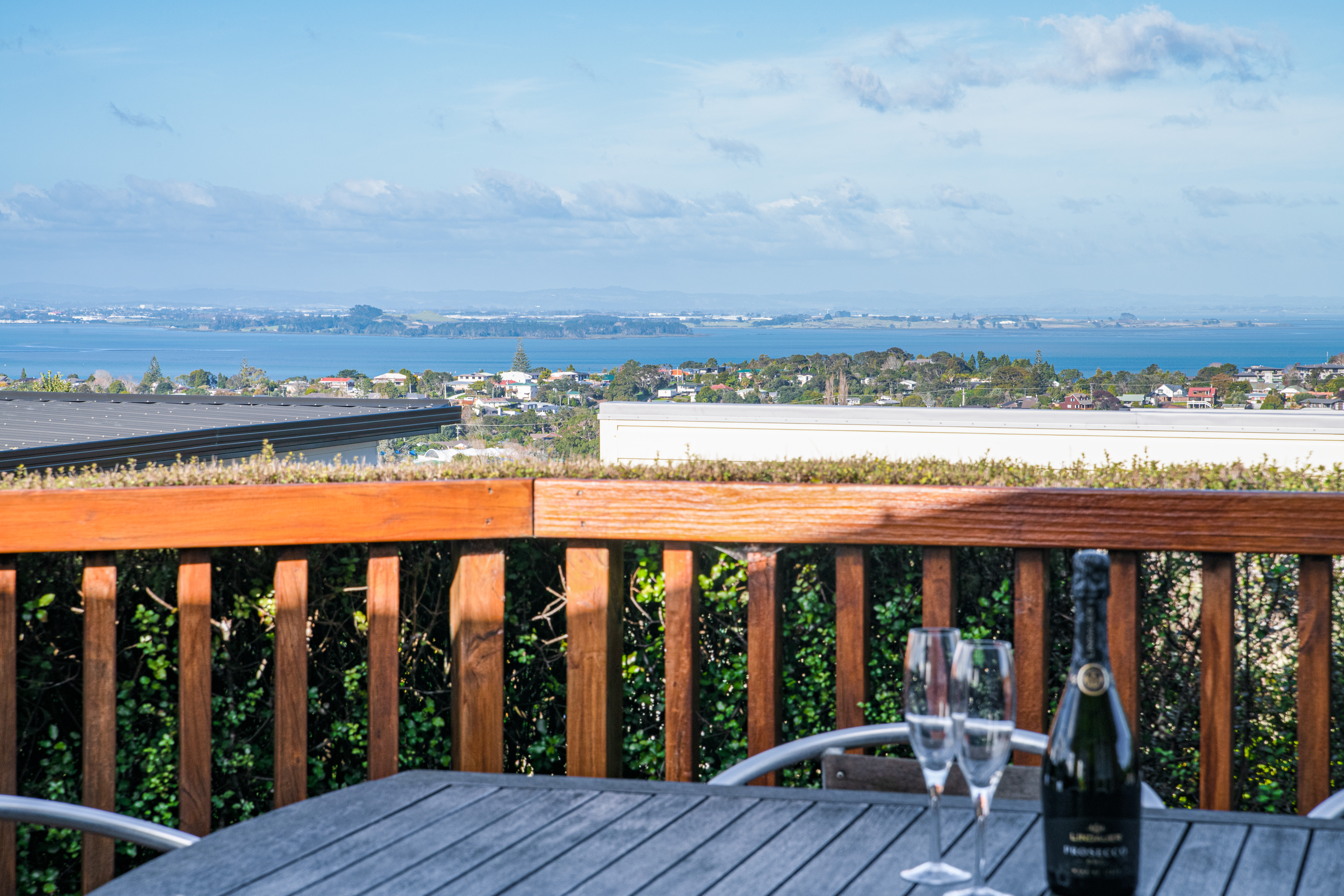 8 Ava Avenue, Titirangi