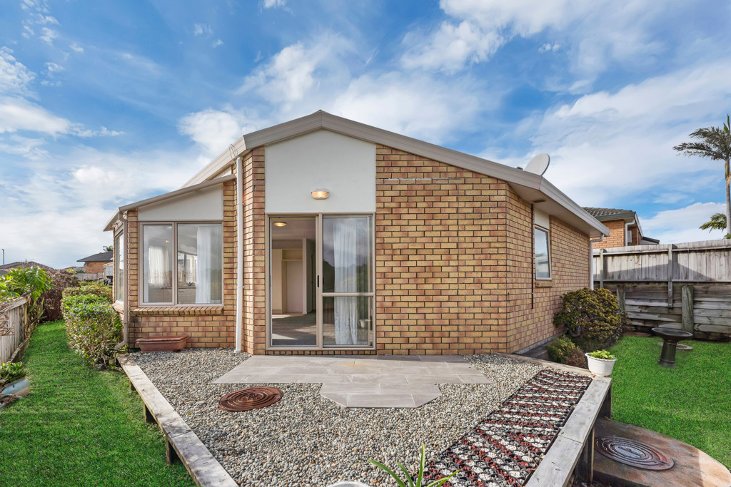 11/169 Sturges Road, Henderson Heights
