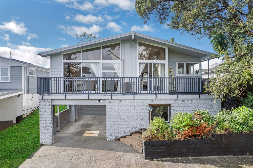 84 Millbrook Road, Henderson