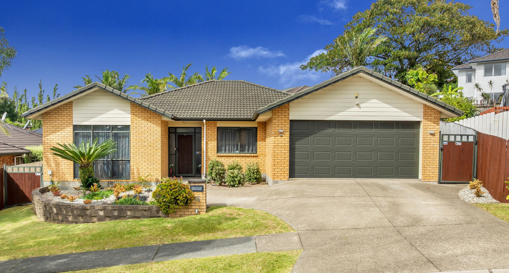 16 Leafield Crescent, Henderson