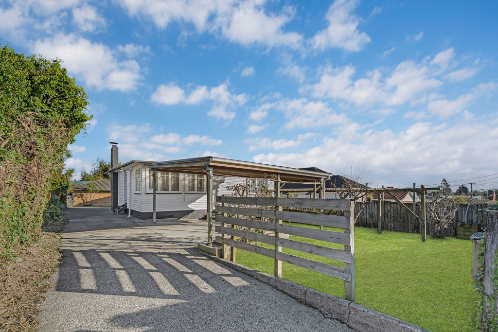 71 Larnoch Road, Henderson