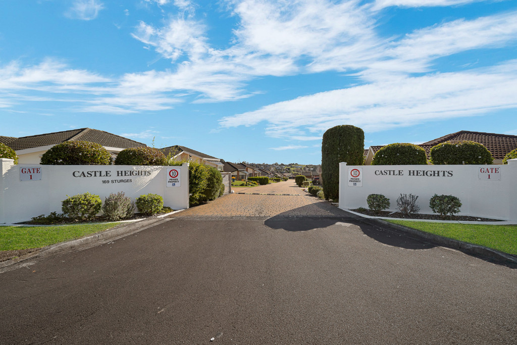 11/169 Sturges Road, Henderson