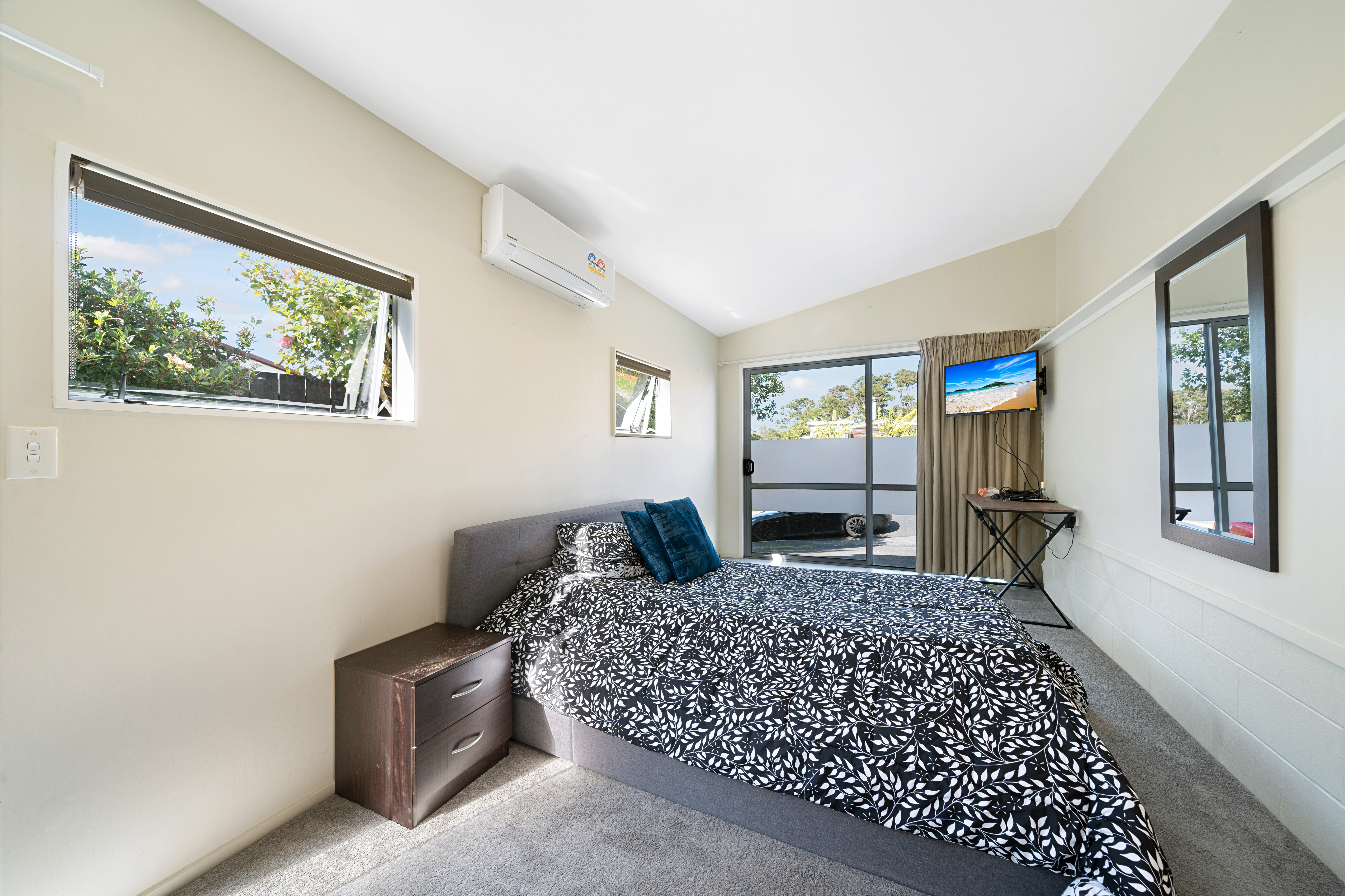 1 Riesling Place, Henderson Heights