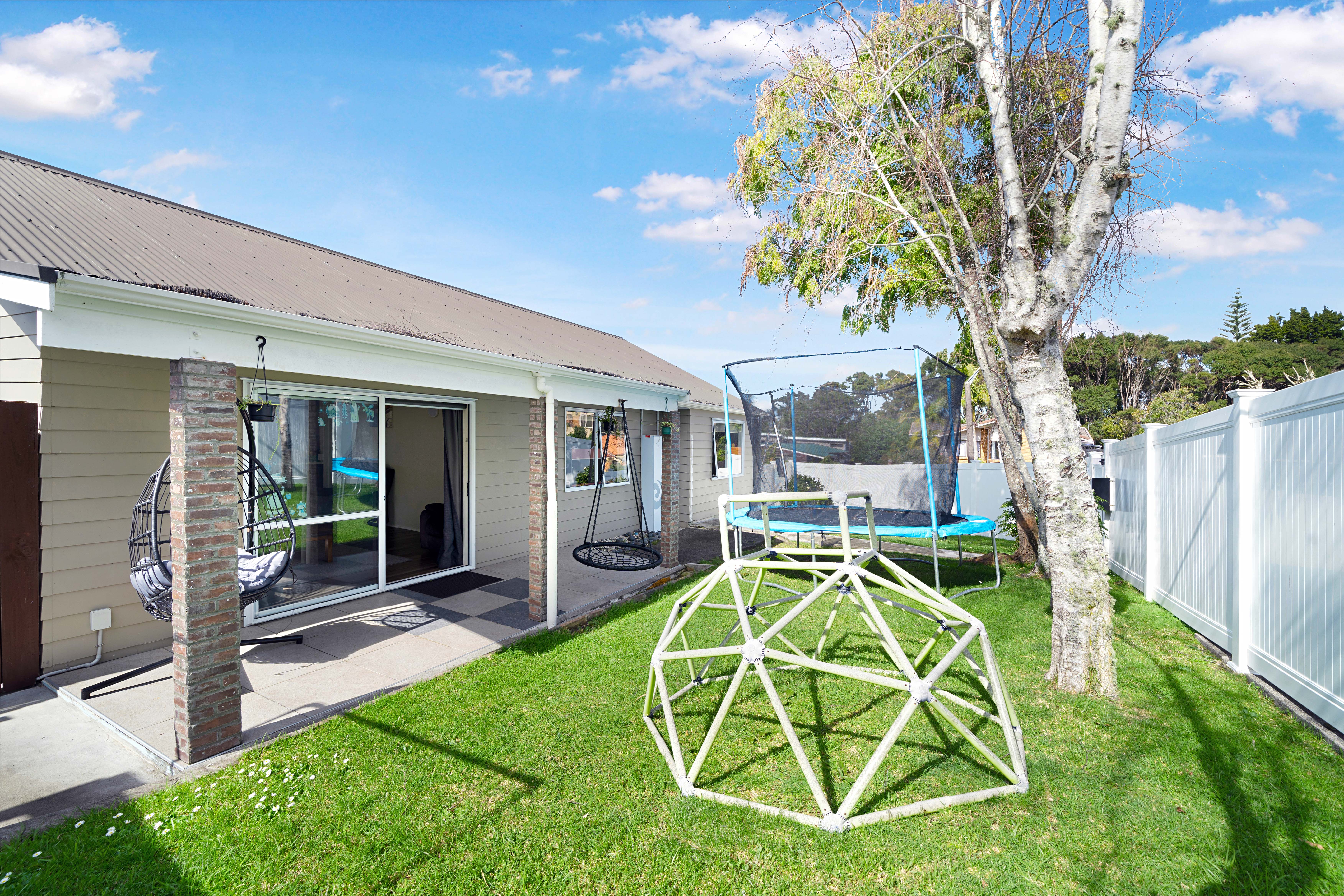 1 Riesling Place, Henderson Heights
