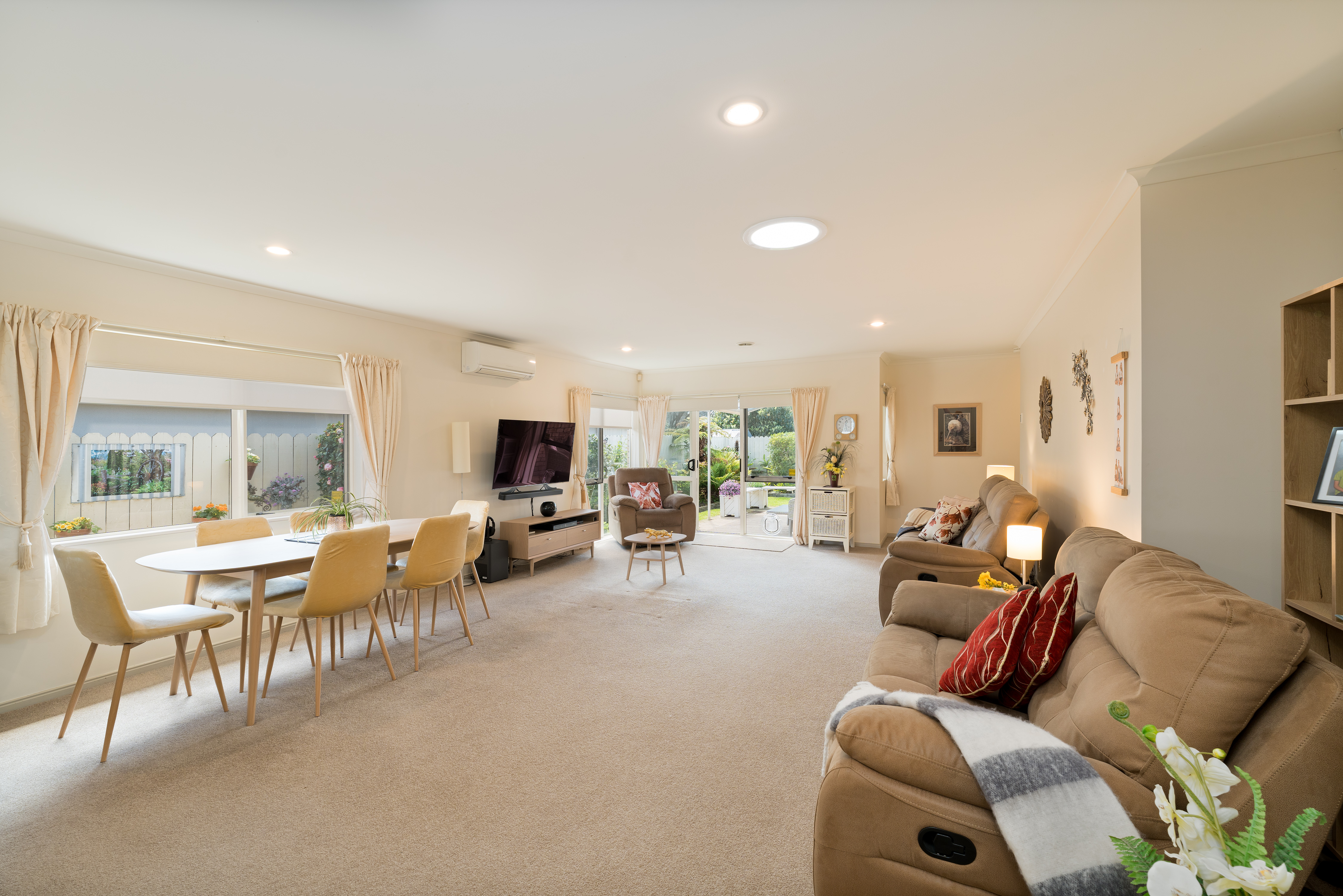 8 Espalier Drive, Henderson Heights