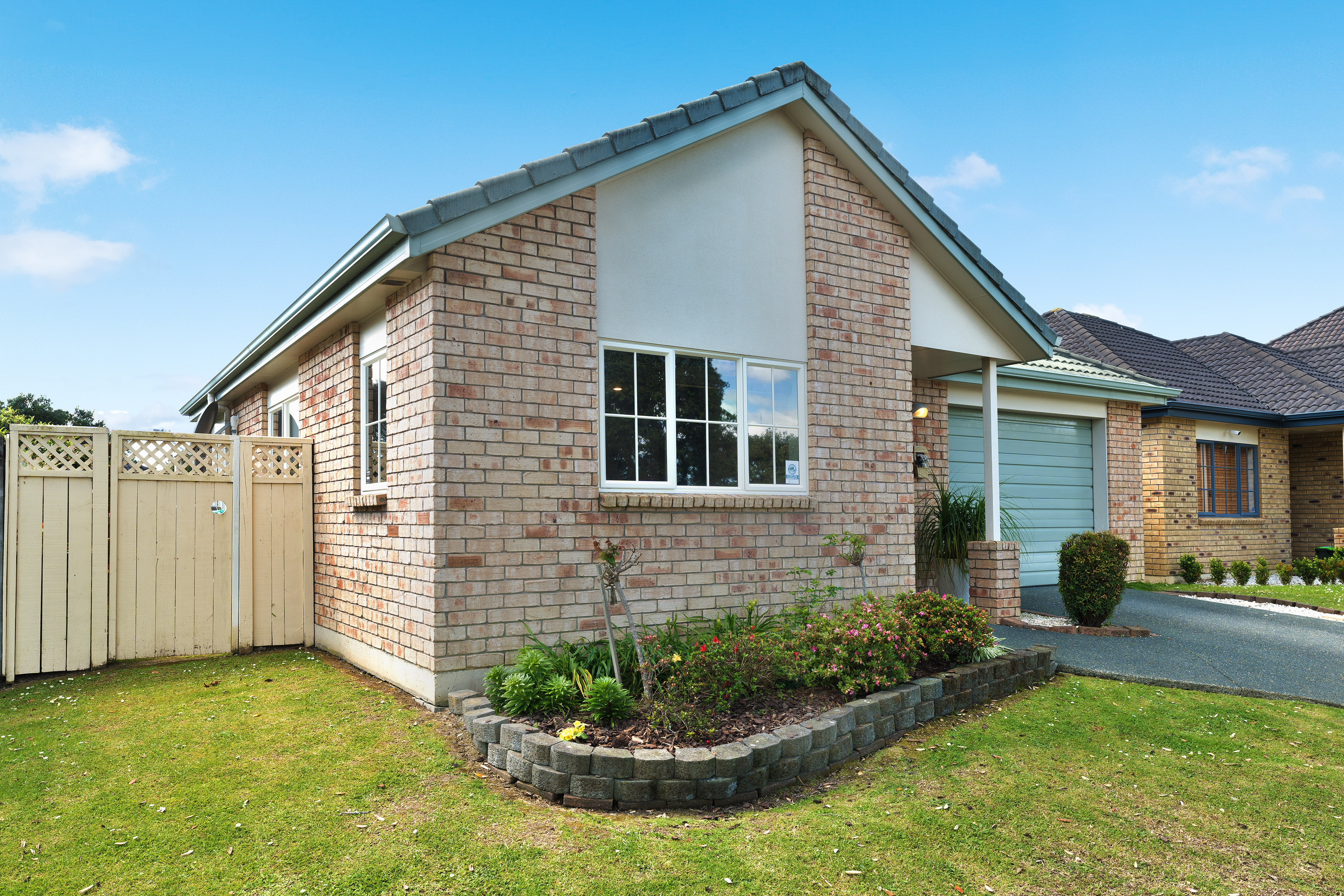 8 Espalier Drive, Henderson Heights
