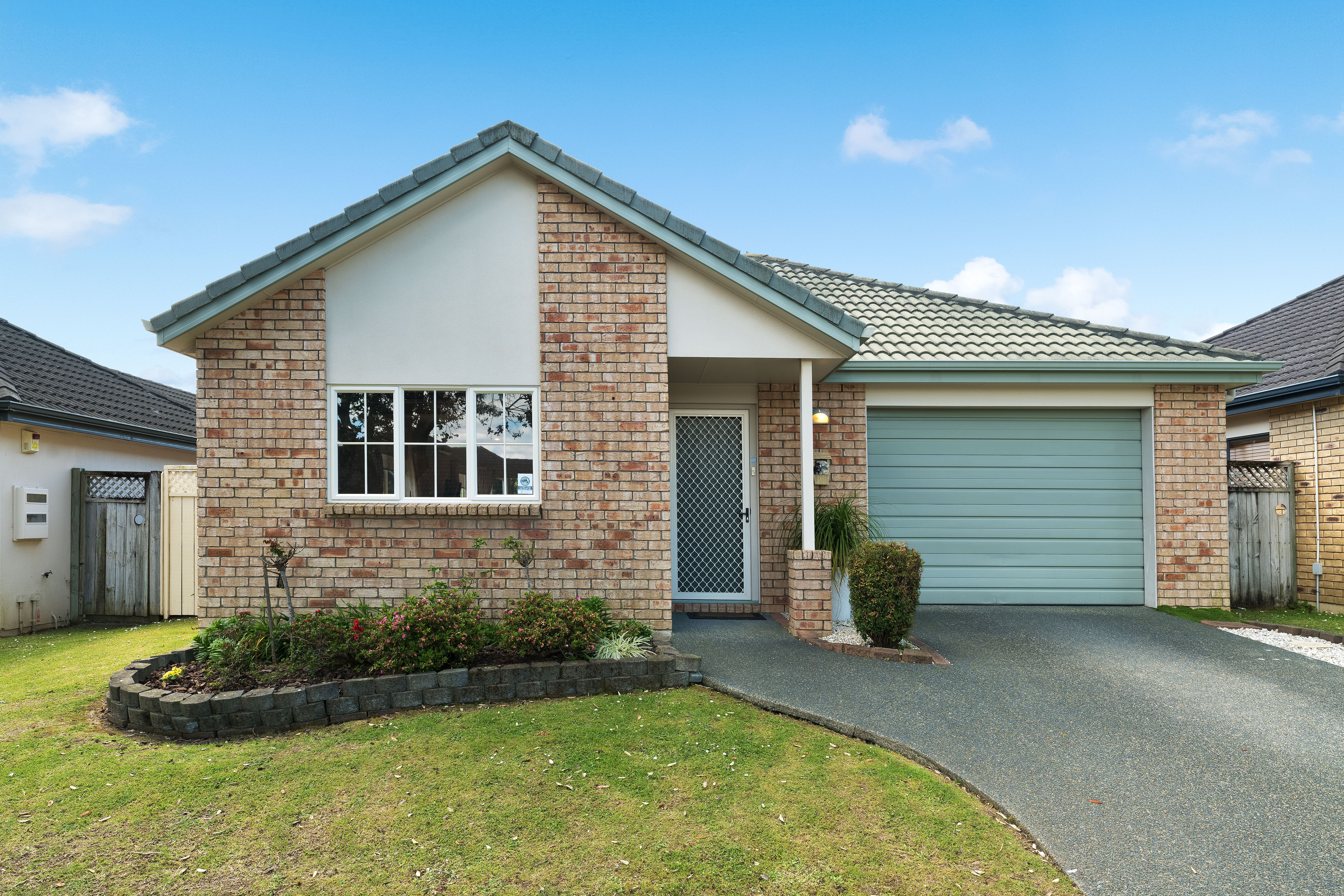8 Espalier Drive, Henderson Heights