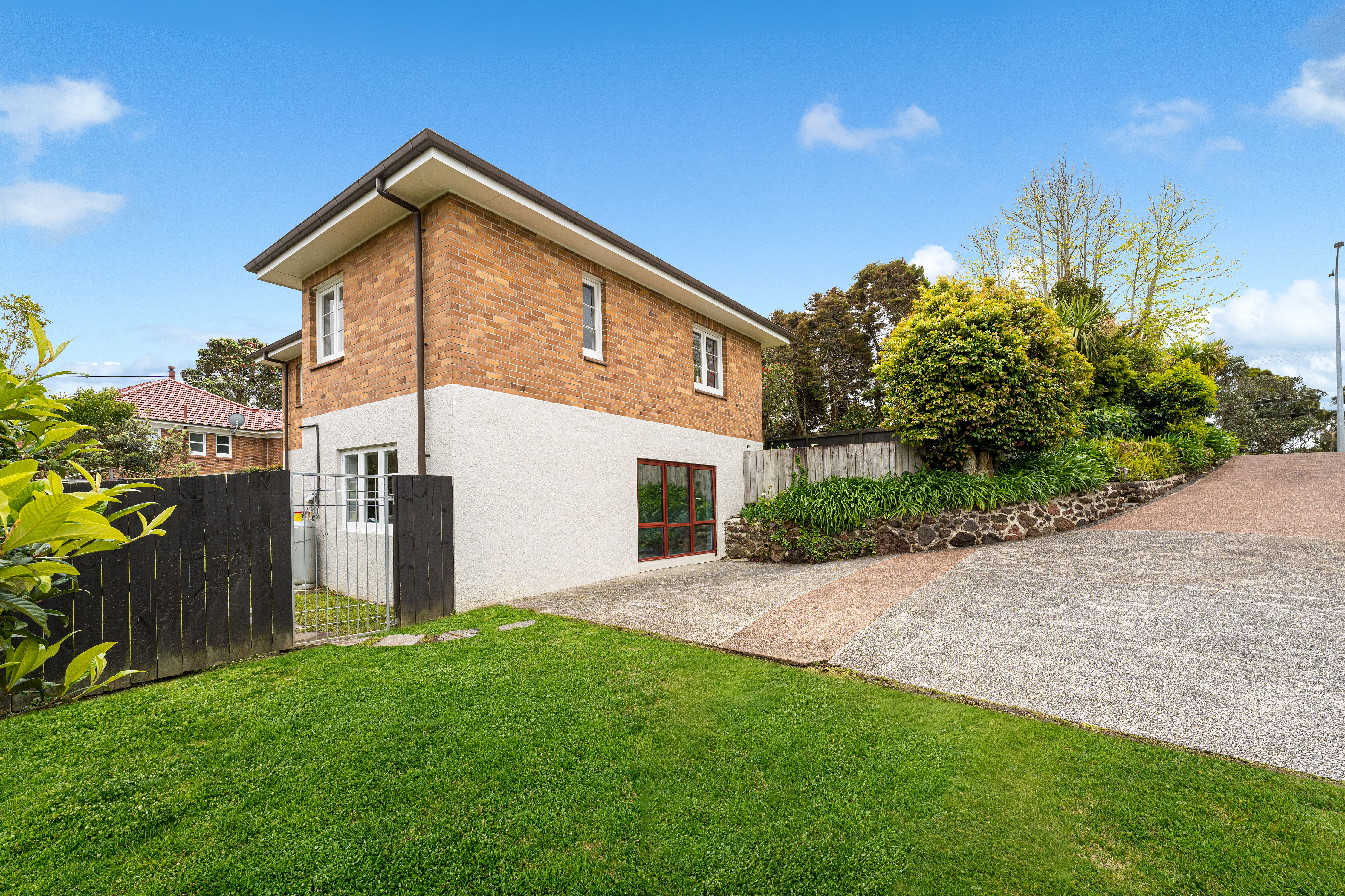 227 Titirangi Road, Titirangi