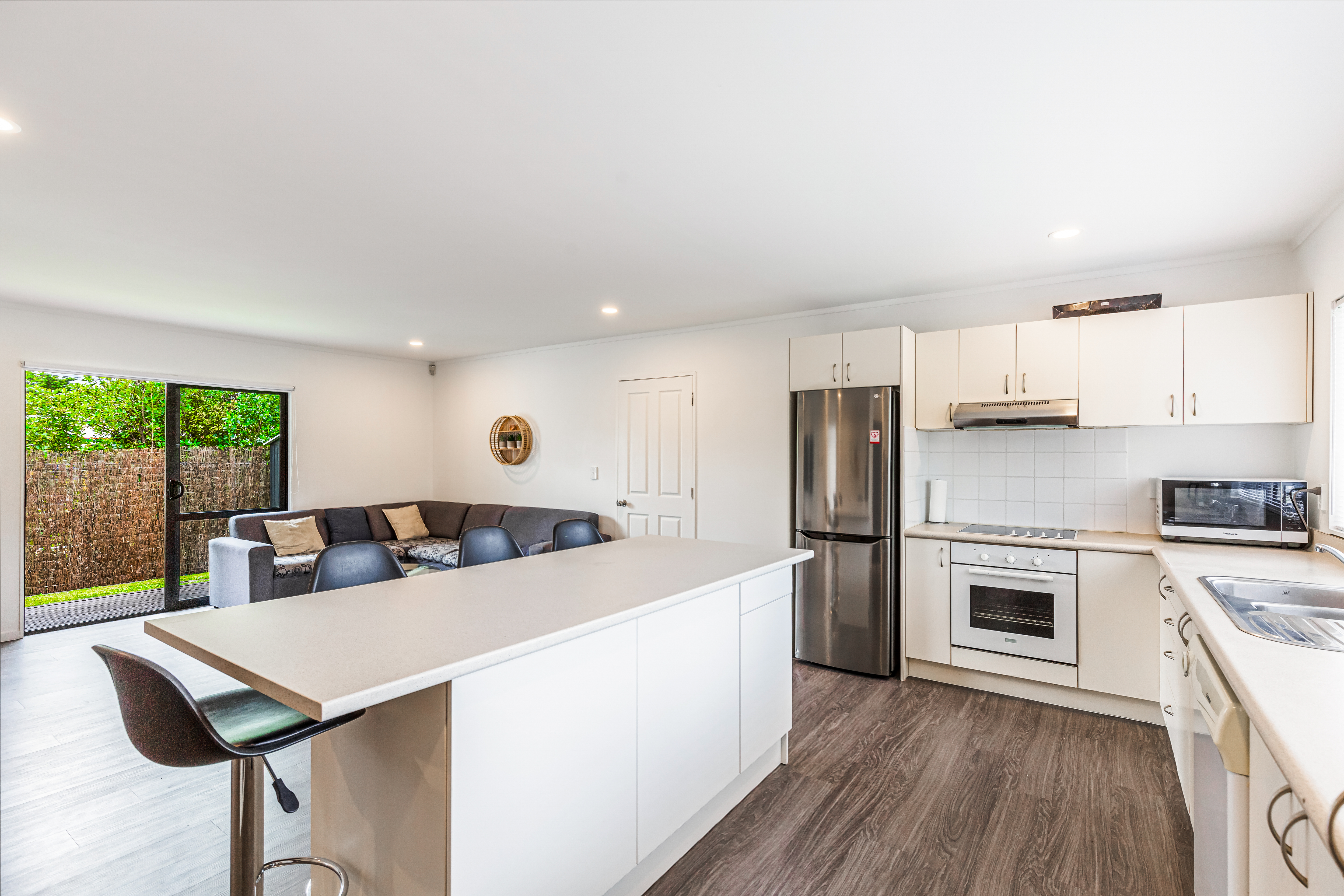 33 Neta Grove, Henderson Heights