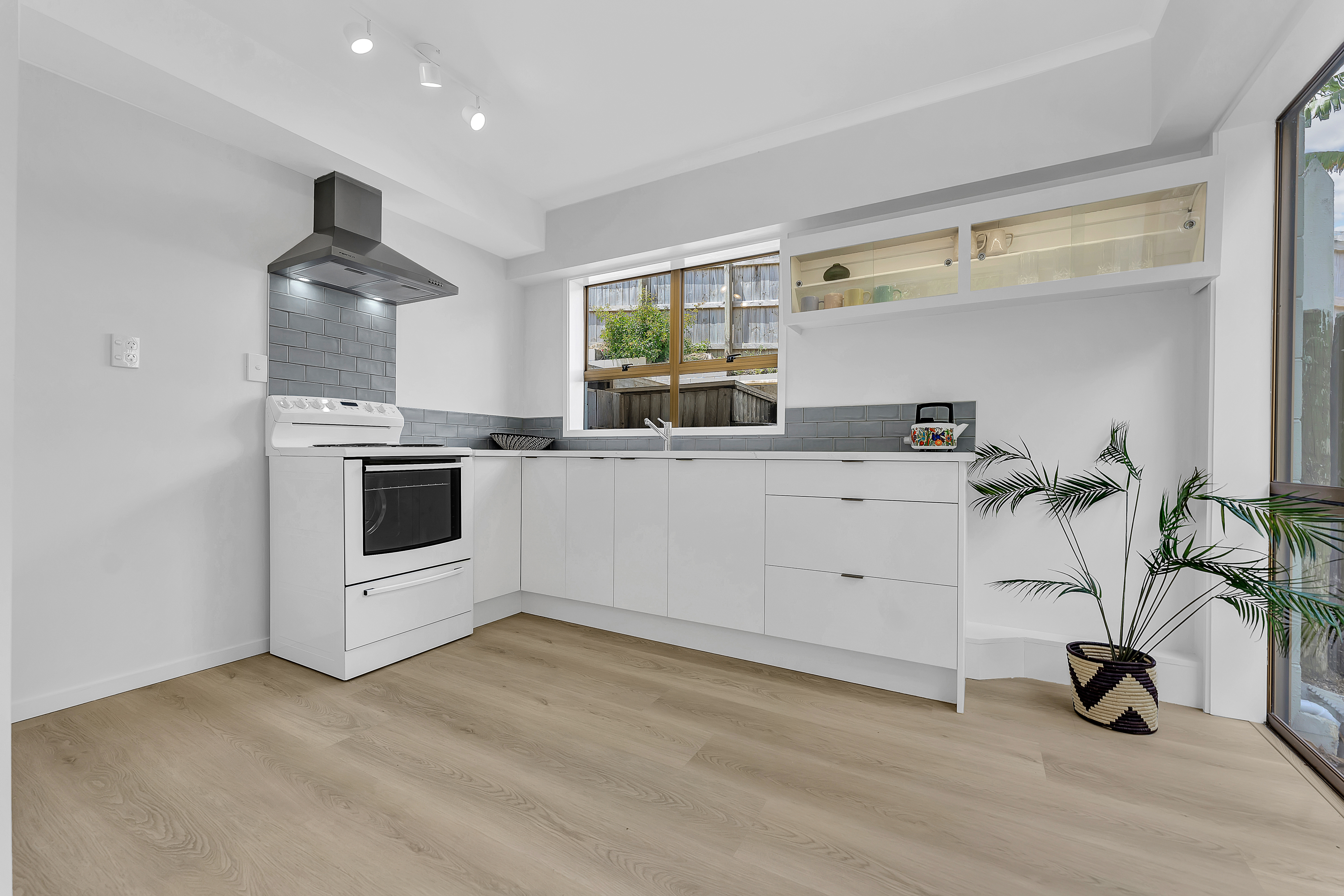 30 Glendene Avenue, Glendene