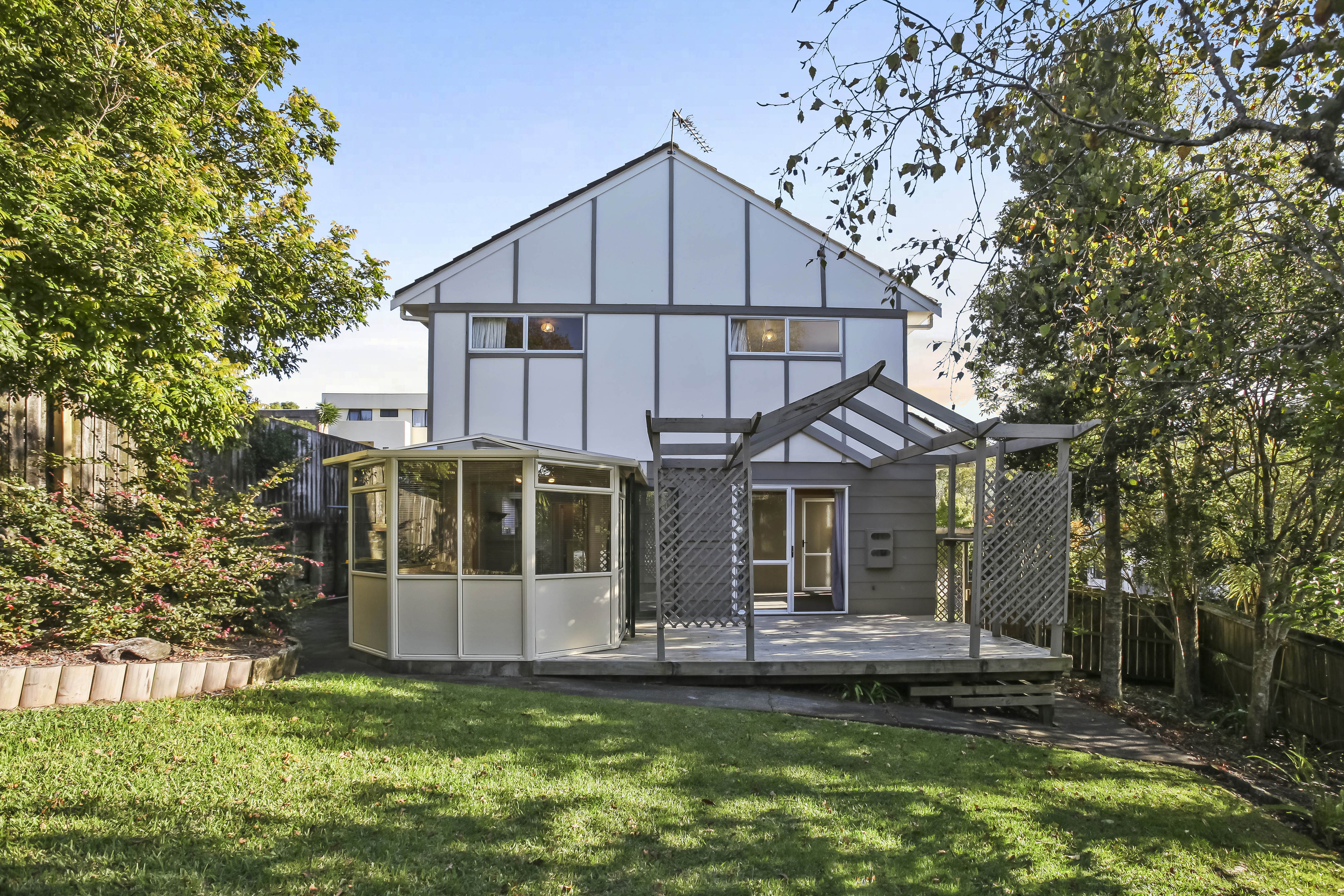 22/24 Eastglen Road, Glen Eden