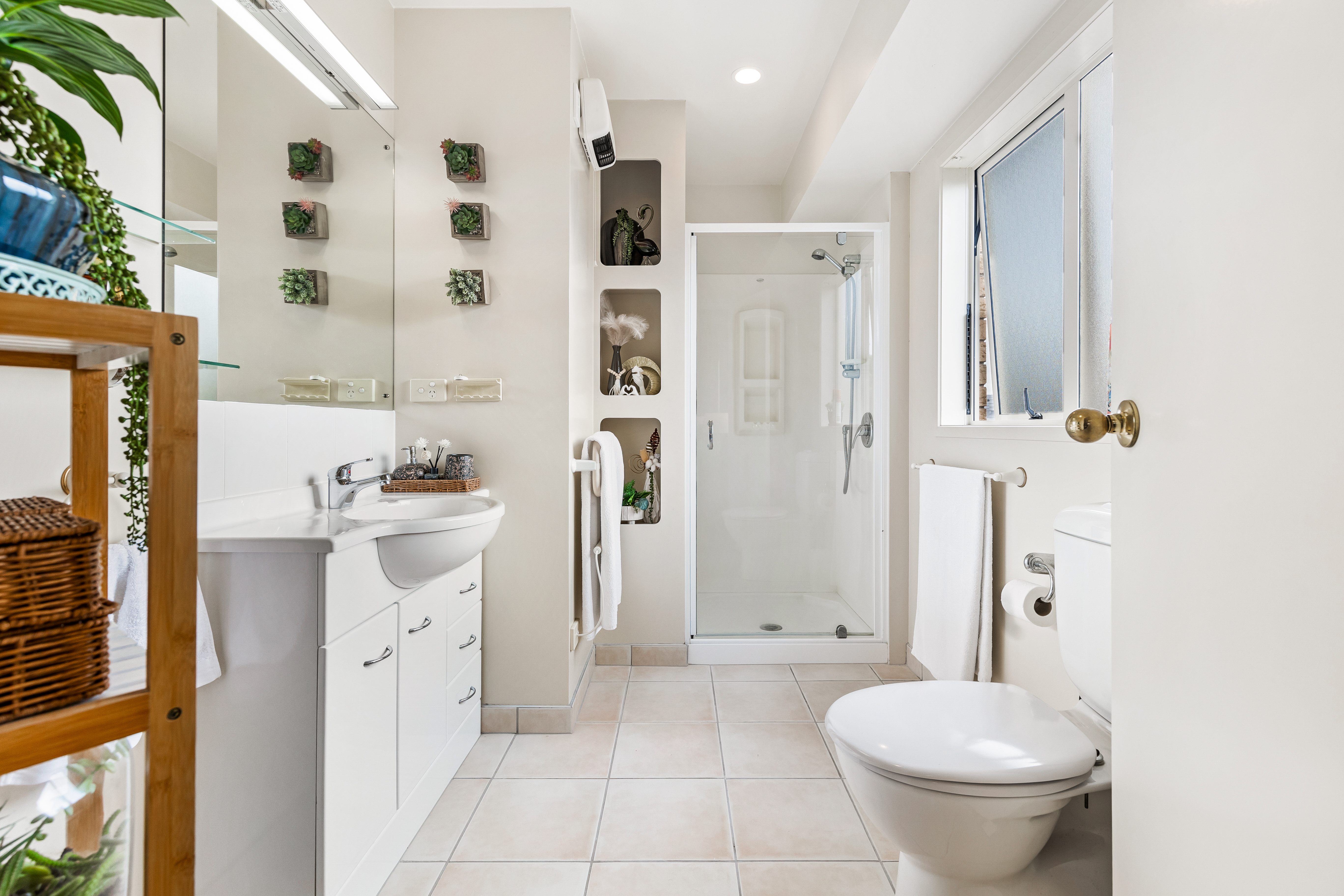 8 Toledo Avenue, Henderson Heights NZ