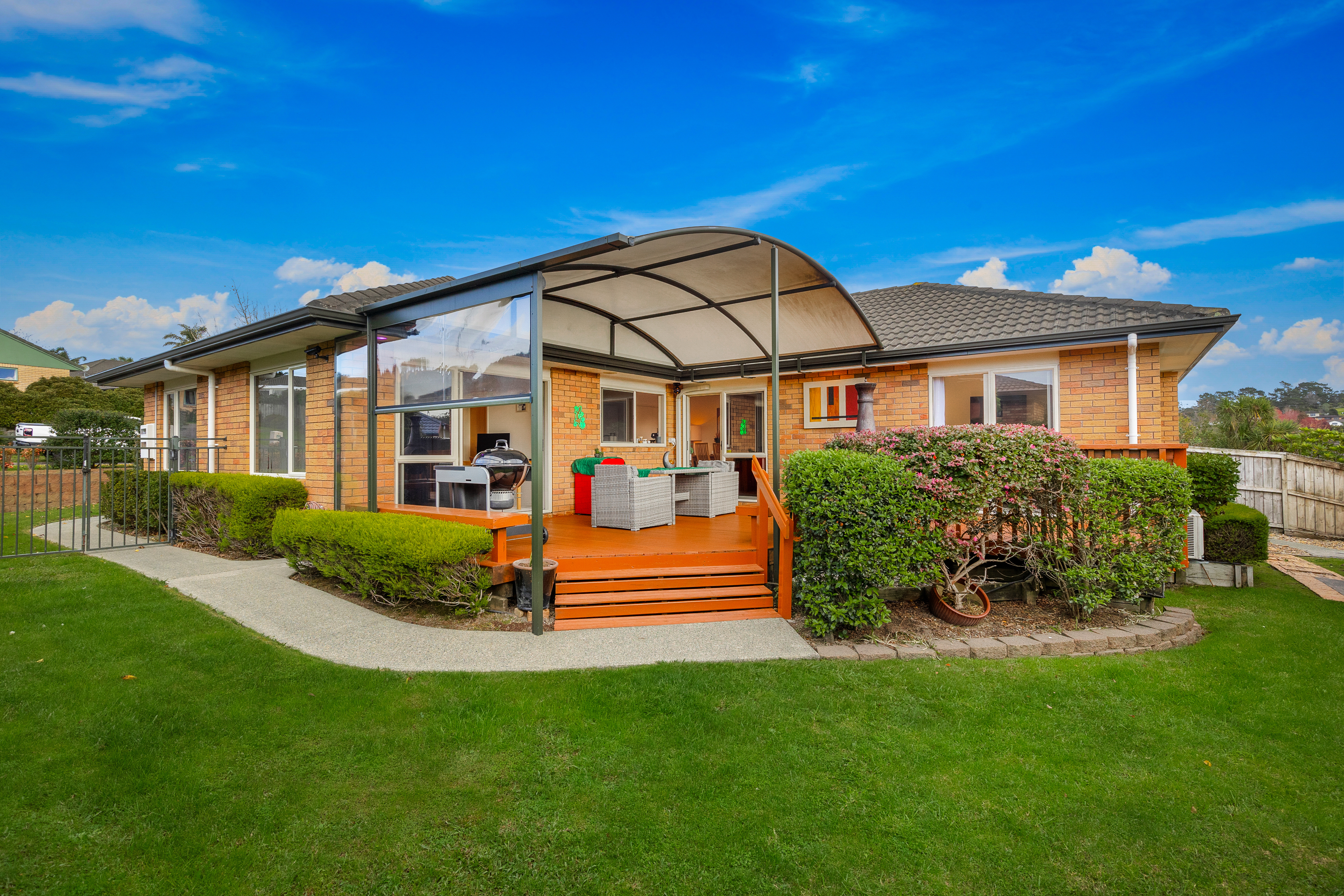 8 Toledo Avenue, Henderson Heights NZ