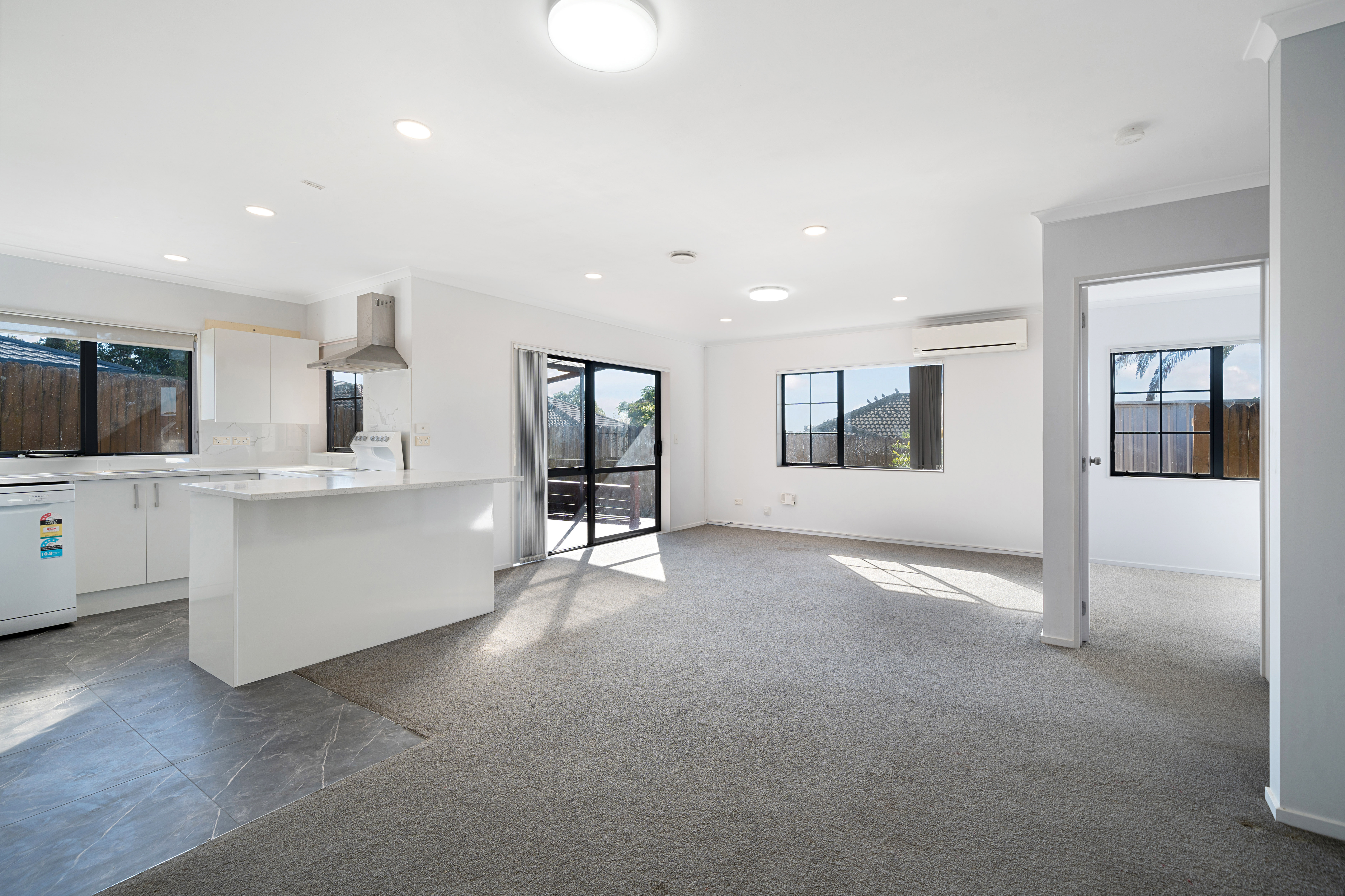 18 Plumstead Rise, Glen Eden