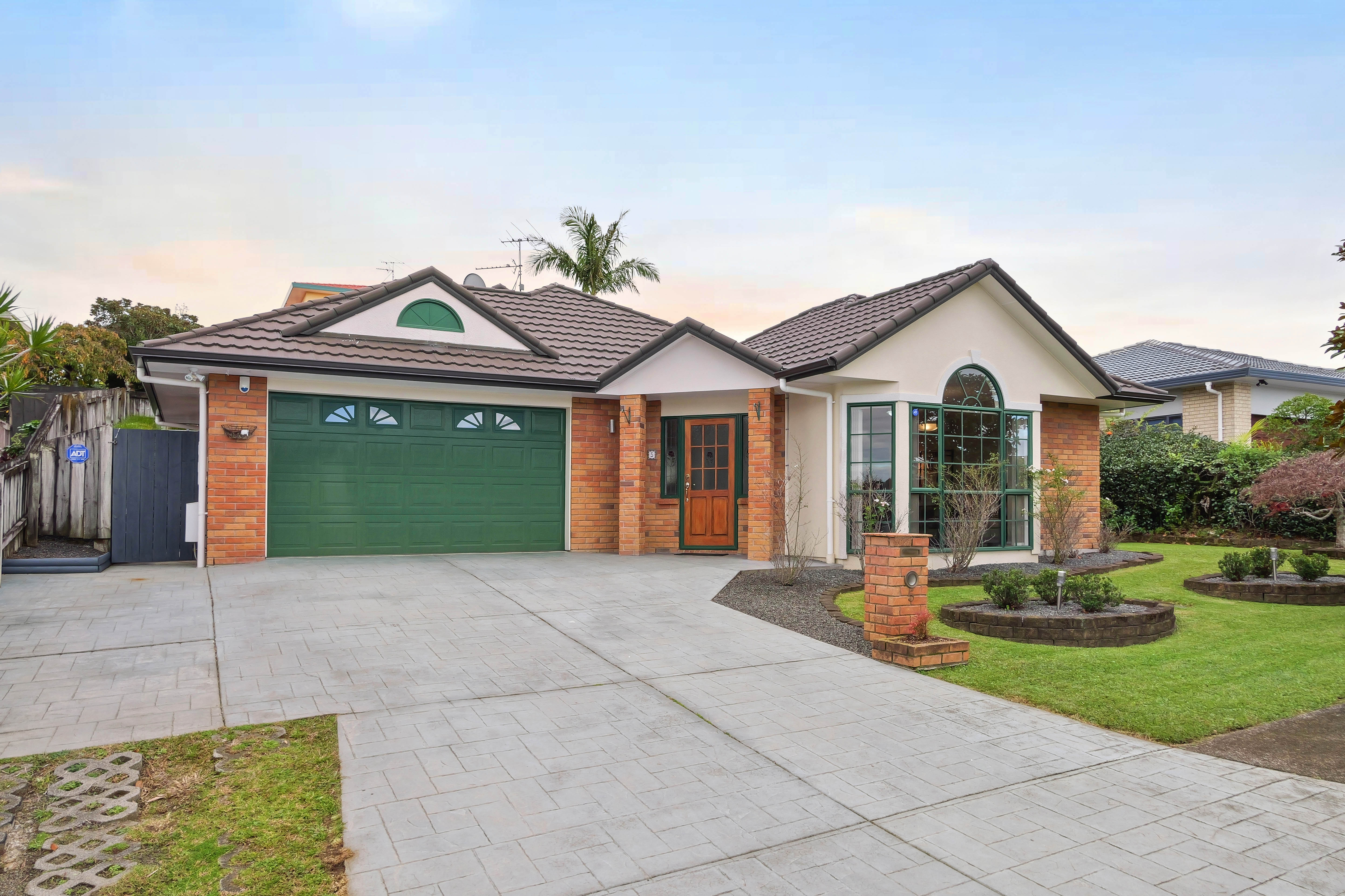 5 Hoya Court, Henderson