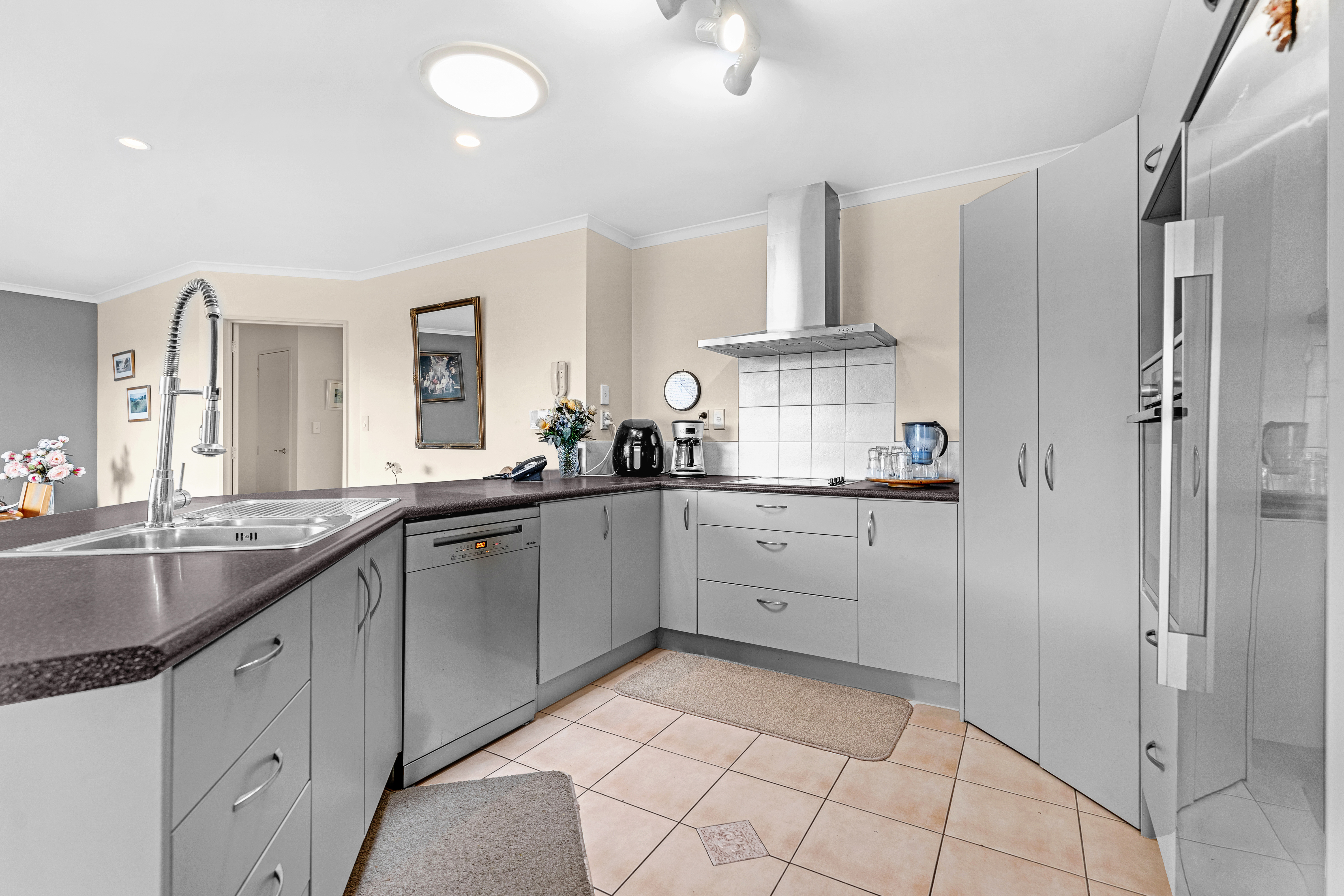 4 Fairford Avenue, Henderson