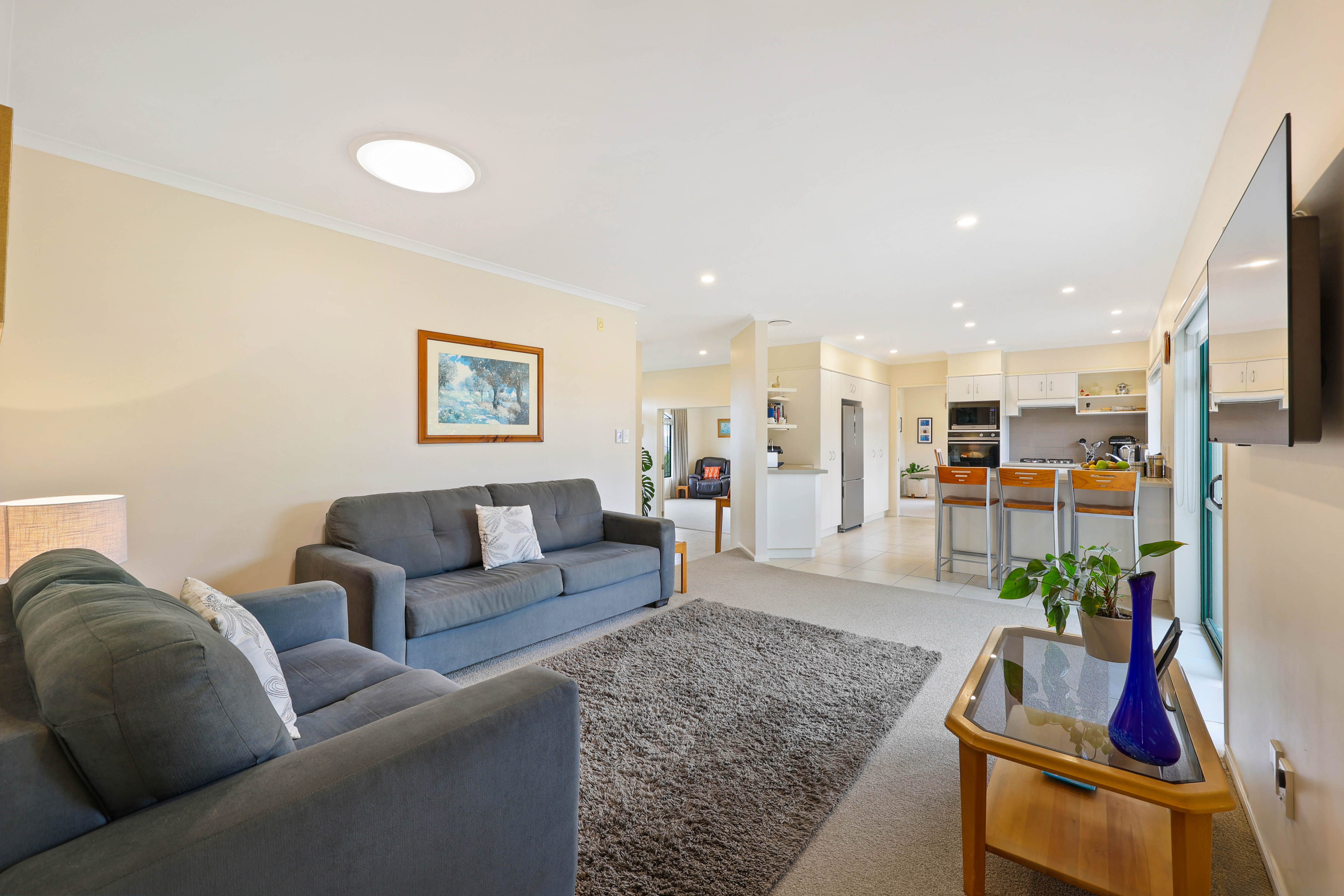 8 Amesbury Rise, Henderson