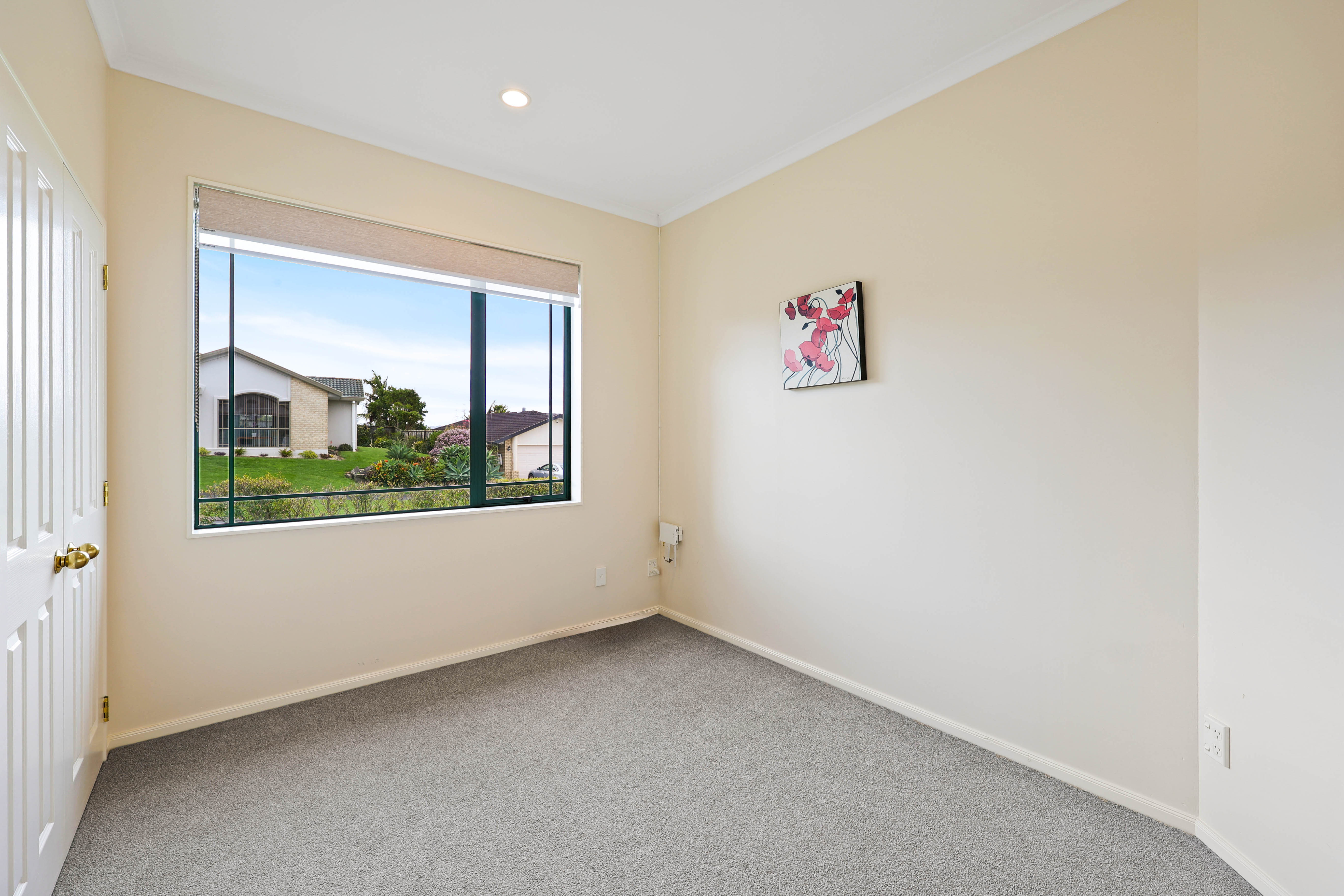 8 Amesbury Rise, Henderson