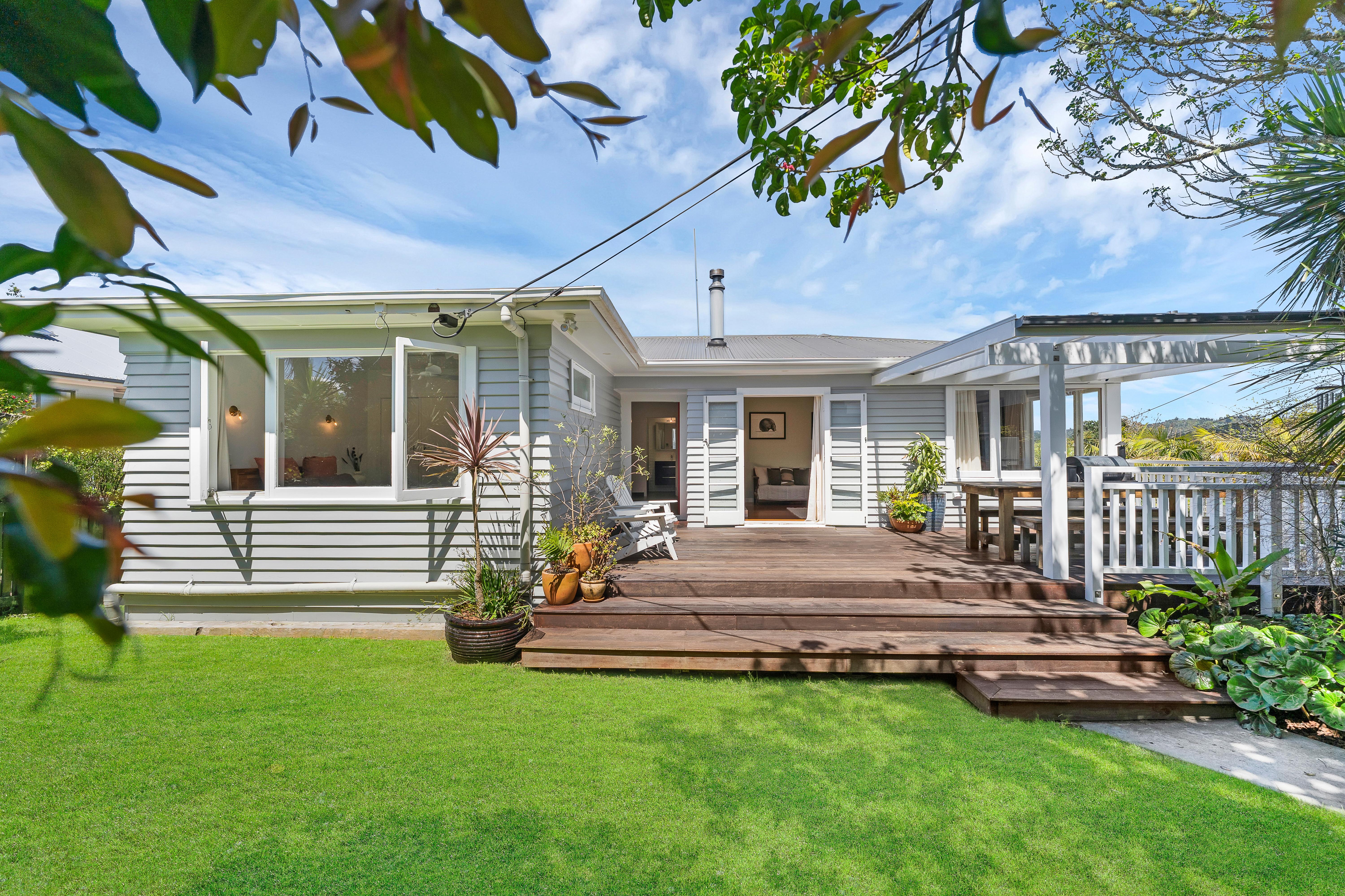 60 Mcentee Road, Waitakere