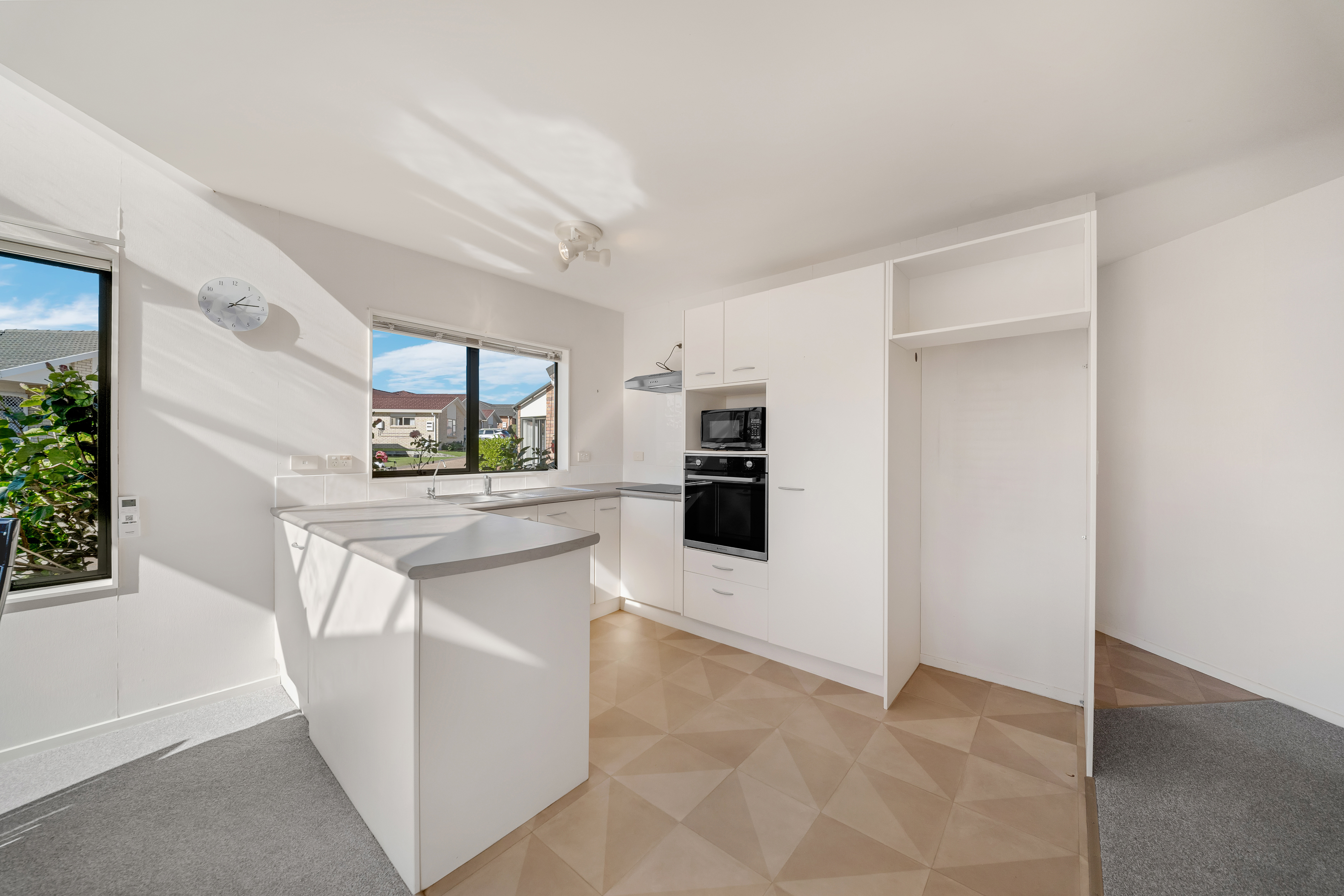 10/169 Sturges Road, Henderson