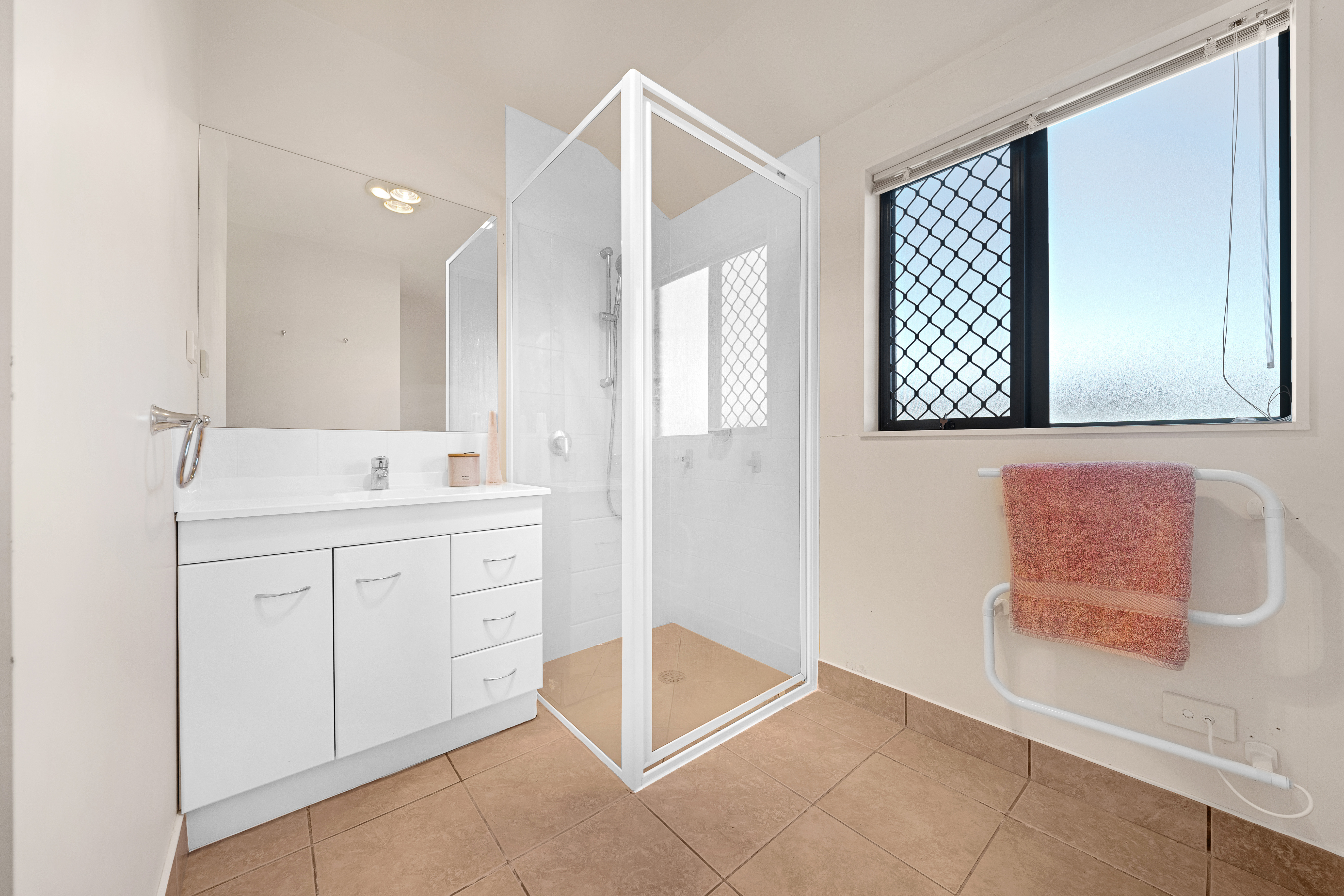 10/169 Sturges Road, Henderson