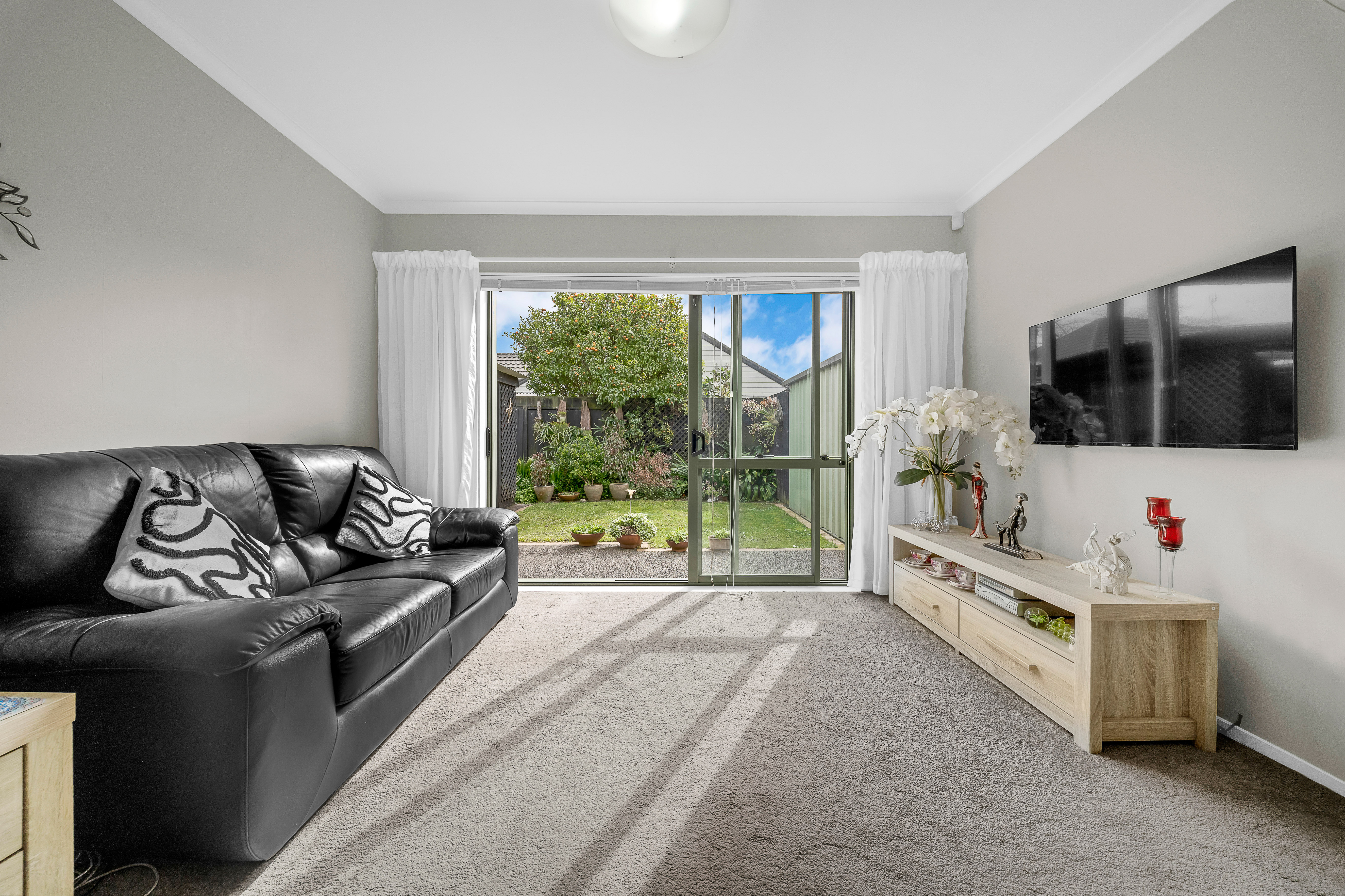 6 Craiburn Street, Ranui
