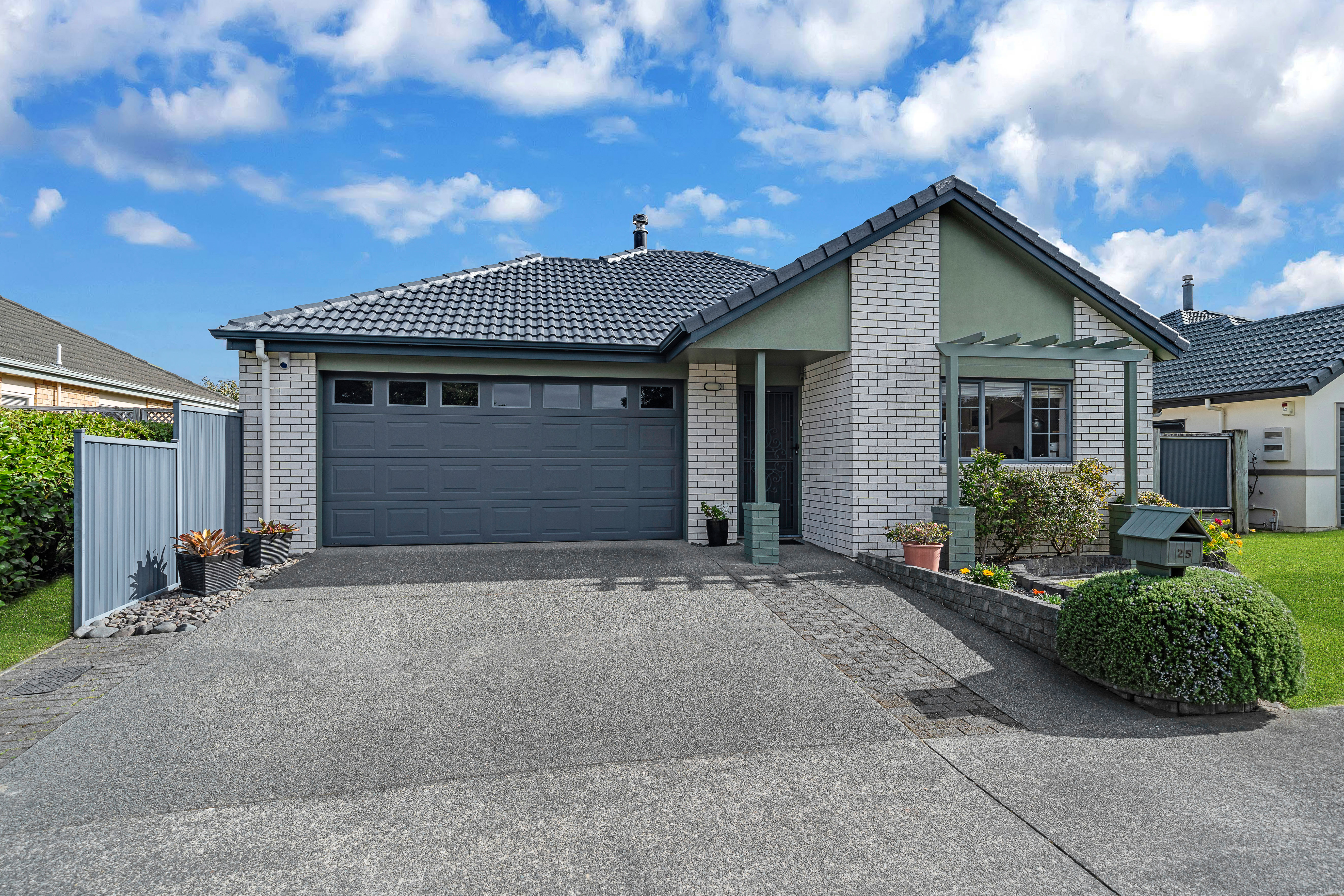 25 Espalier Drive, Henderson