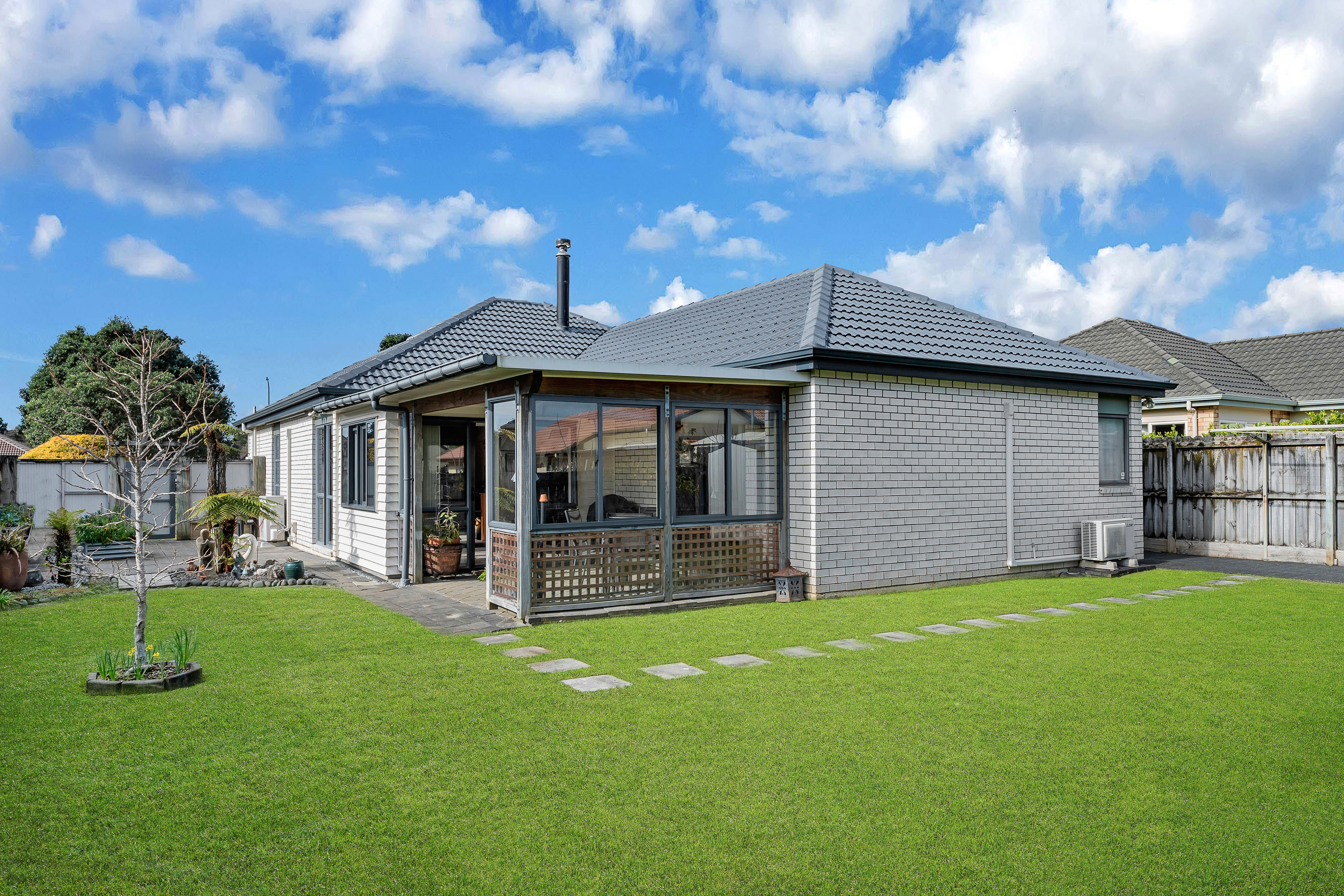 25 Espalier Drive, Henderson