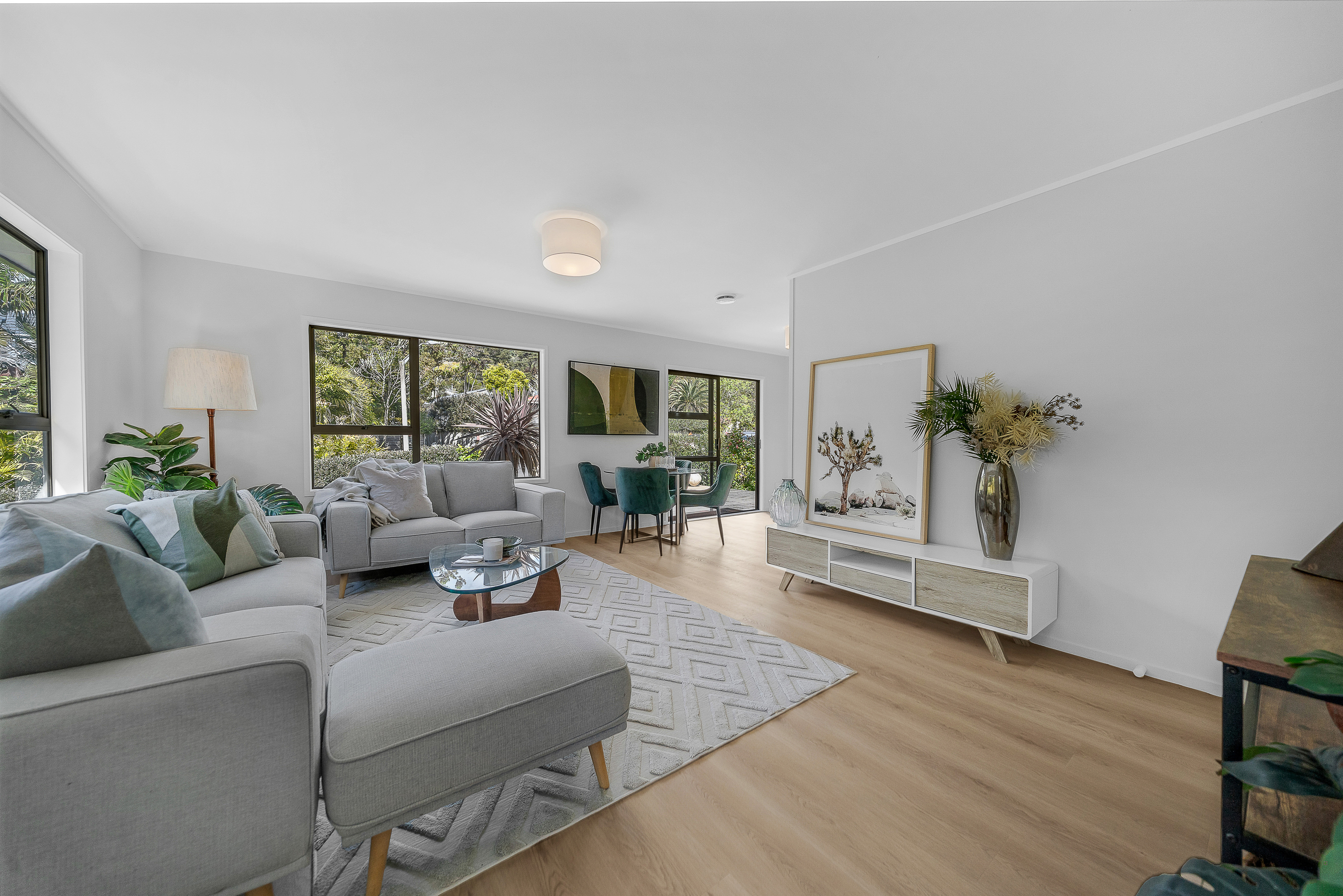 12 Sonnenberg Way, Titirangi