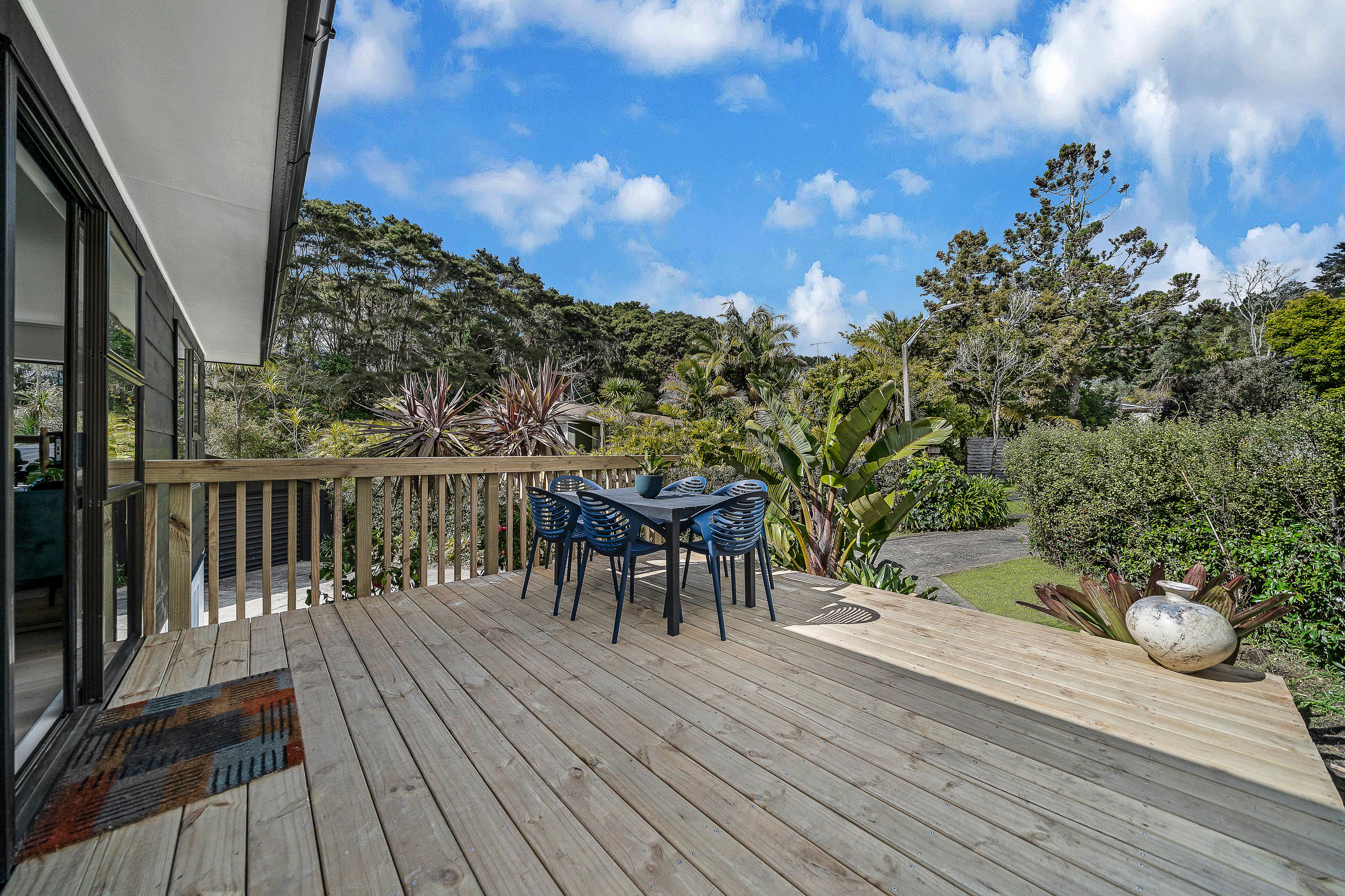 12 Sonnenberg Way, Titirangi