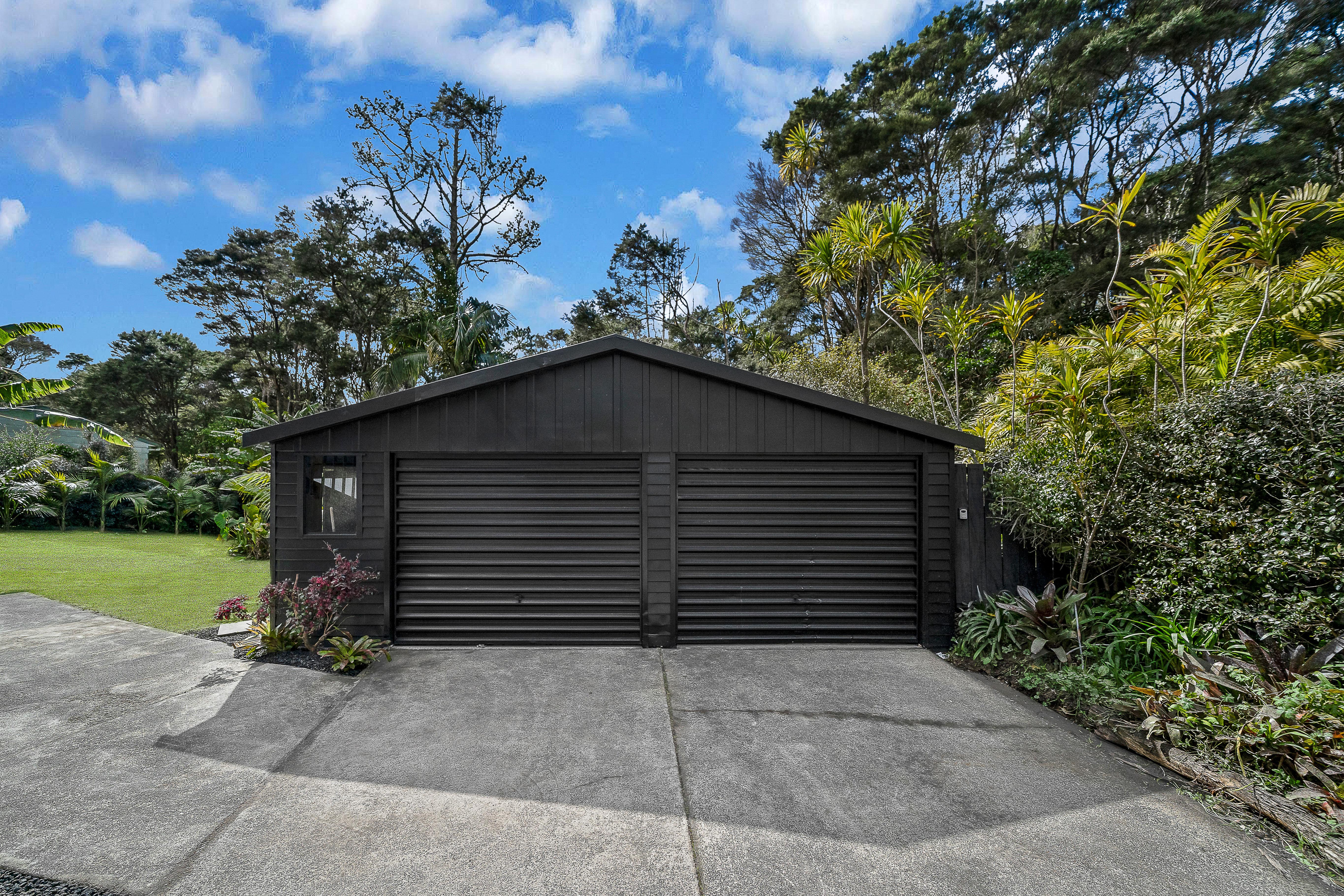 12 Sonnenberg Way, Titirangi