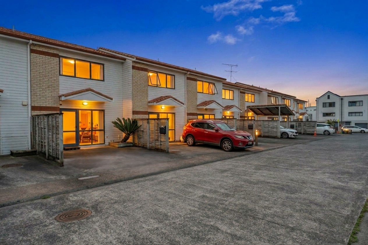 14/3 Ambrico Place, New Lynn