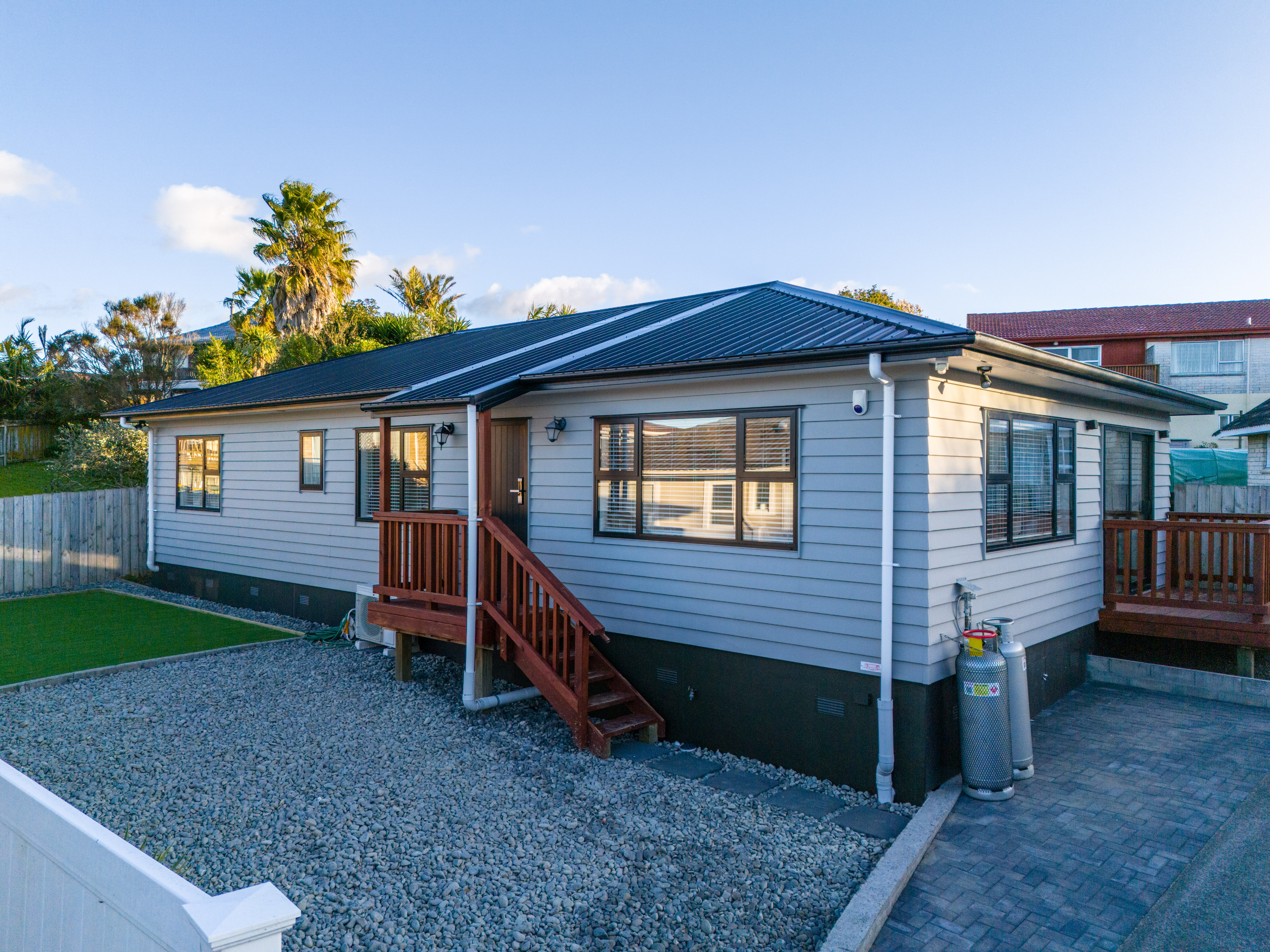 18a Lydford Place, Glendene NZ